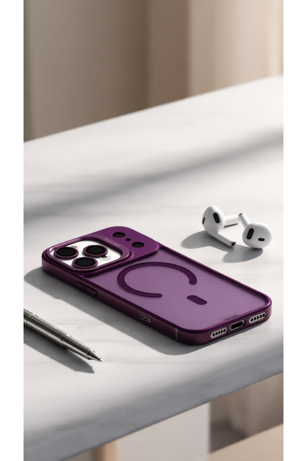iPhone 18 Pro Uyumlu Kılıf Mat Magsafe Kamera Lens Korumalı Metal Kamera Standlı Transparan Silikon Arka Kapak