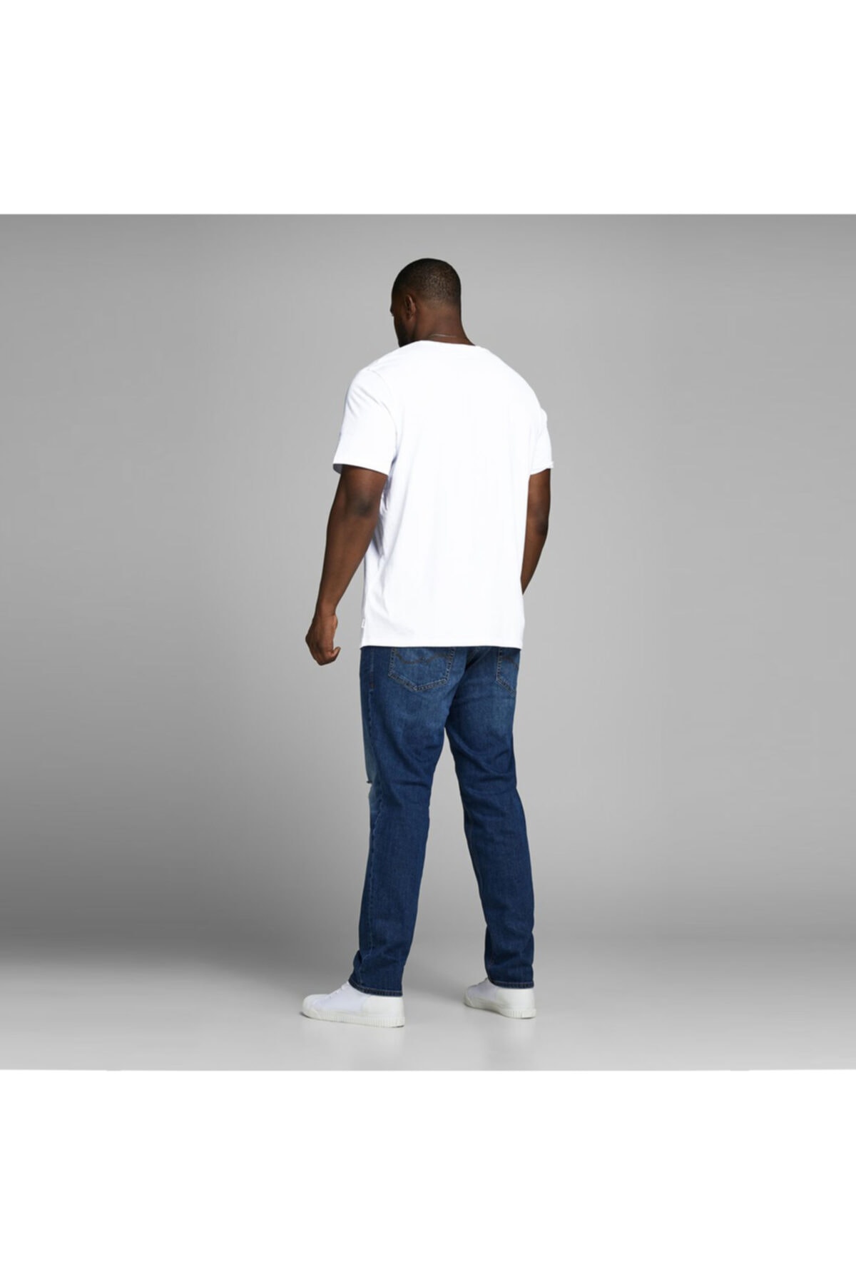 تیشرت مردانه سفید جک اند جونز | 12158482-W اورجینال - تصویر 2