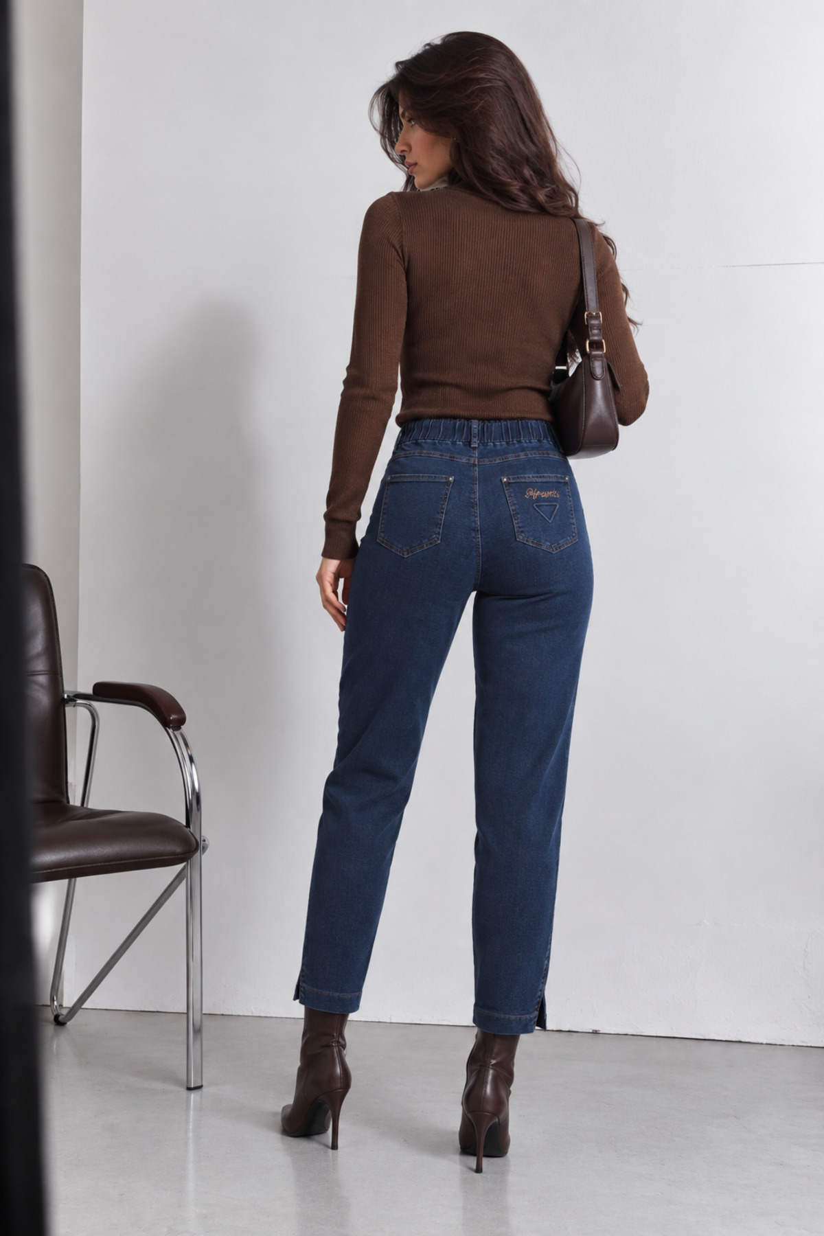 Kadın Beli Lastikli Paçası Yırtmaçlı Jean Pantolon - Görsel 2