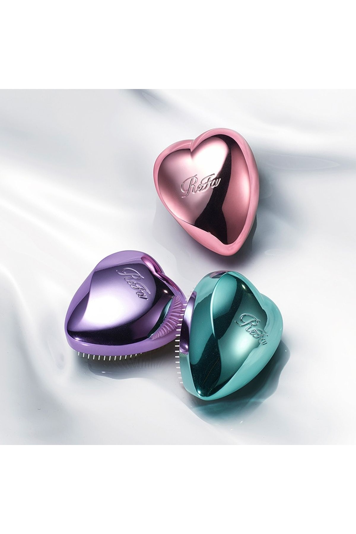 ReFa Heart Brush Kalp Saç Fırçası M Pink Taşınabilir Kapaklı - Fiyatı