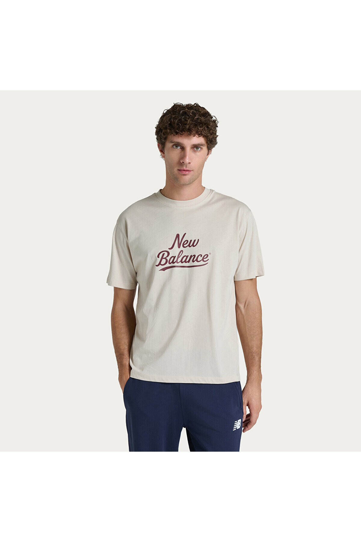 تیشرتمردانهNew Balanceبژ
