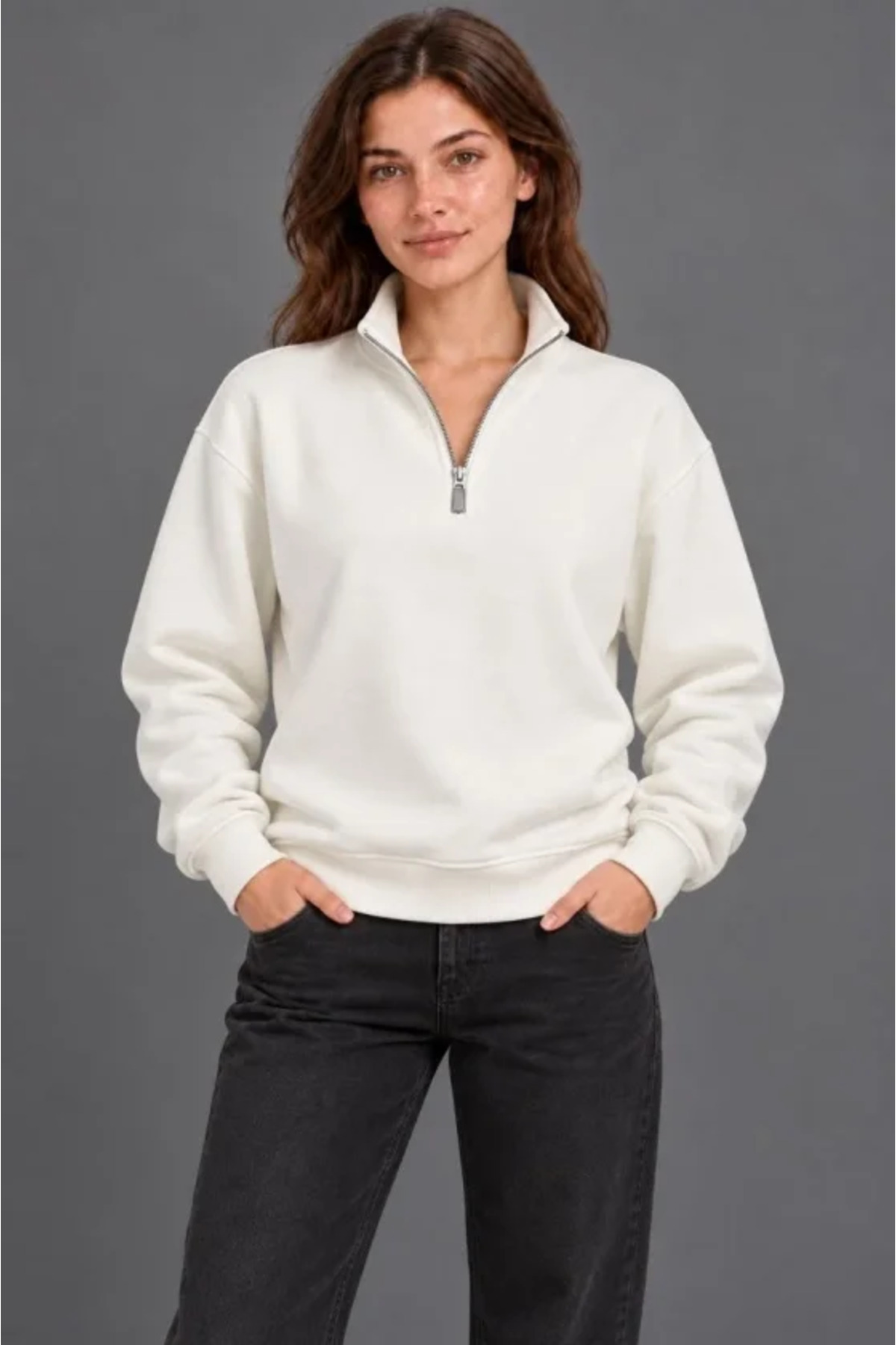 Üç İplik İçi Şardonlu Dik Yaka Yarım Fermuarlı Kışlık Sweatshirt - Beyaz