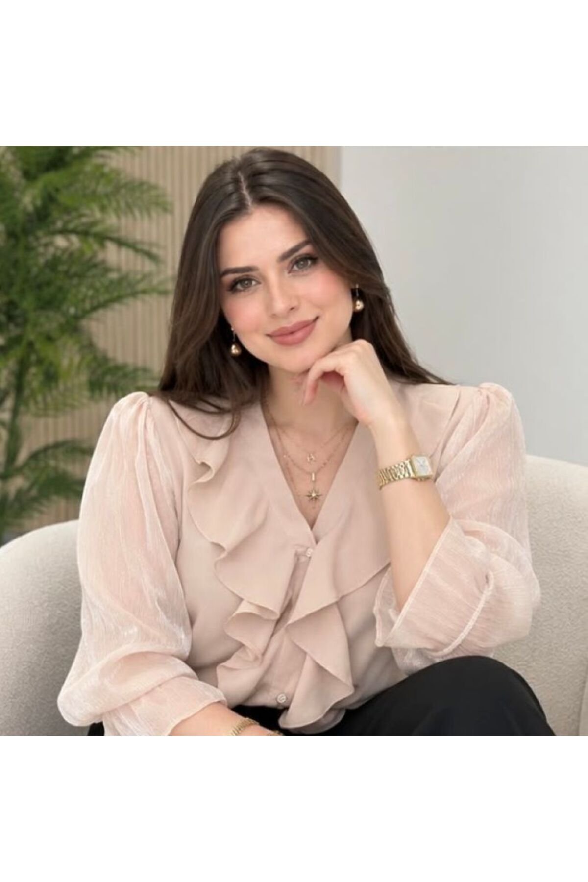 بلوز زنانه آستین بلند شفاف براق با جزئیات فرفری 27103