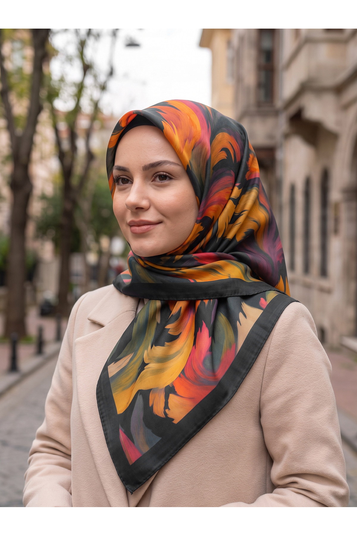 Renkli Siyah Desenli Soft Eşarp