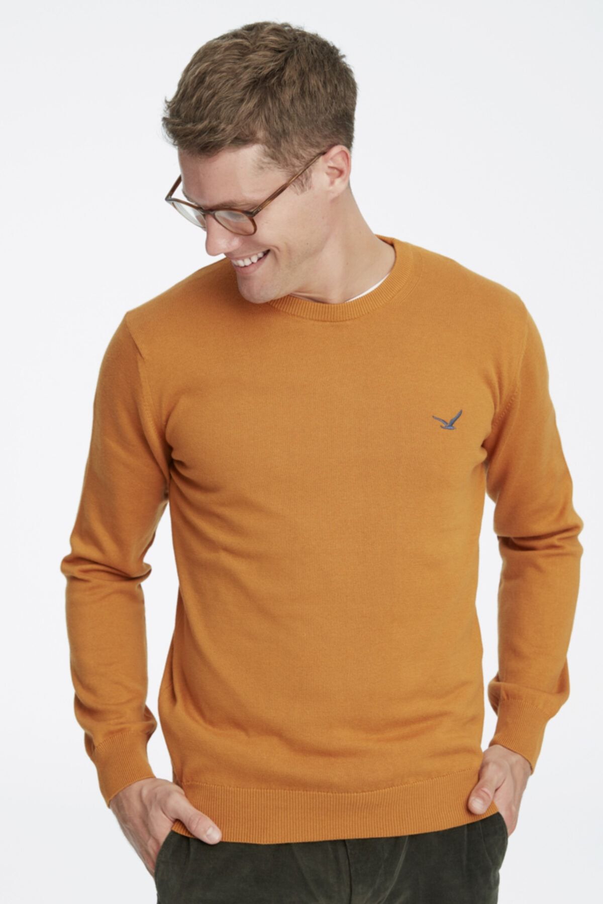 Hollister mustard sweater discount