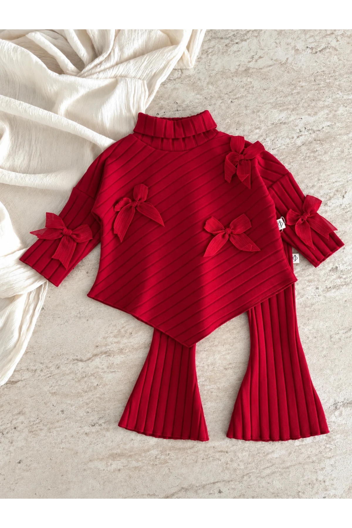 Jammybaby V Kesim Kaşkorse Balıkçı Yaka Fiyonklu Özel Tasarım Takım
