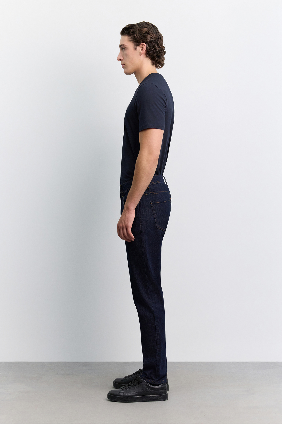 شلوار جین مردانه لاجوردی اسکیتمه ییکمالی پنبه‌ای الاستانی مدل Madrid Comfort Slim Fit A62Y3531