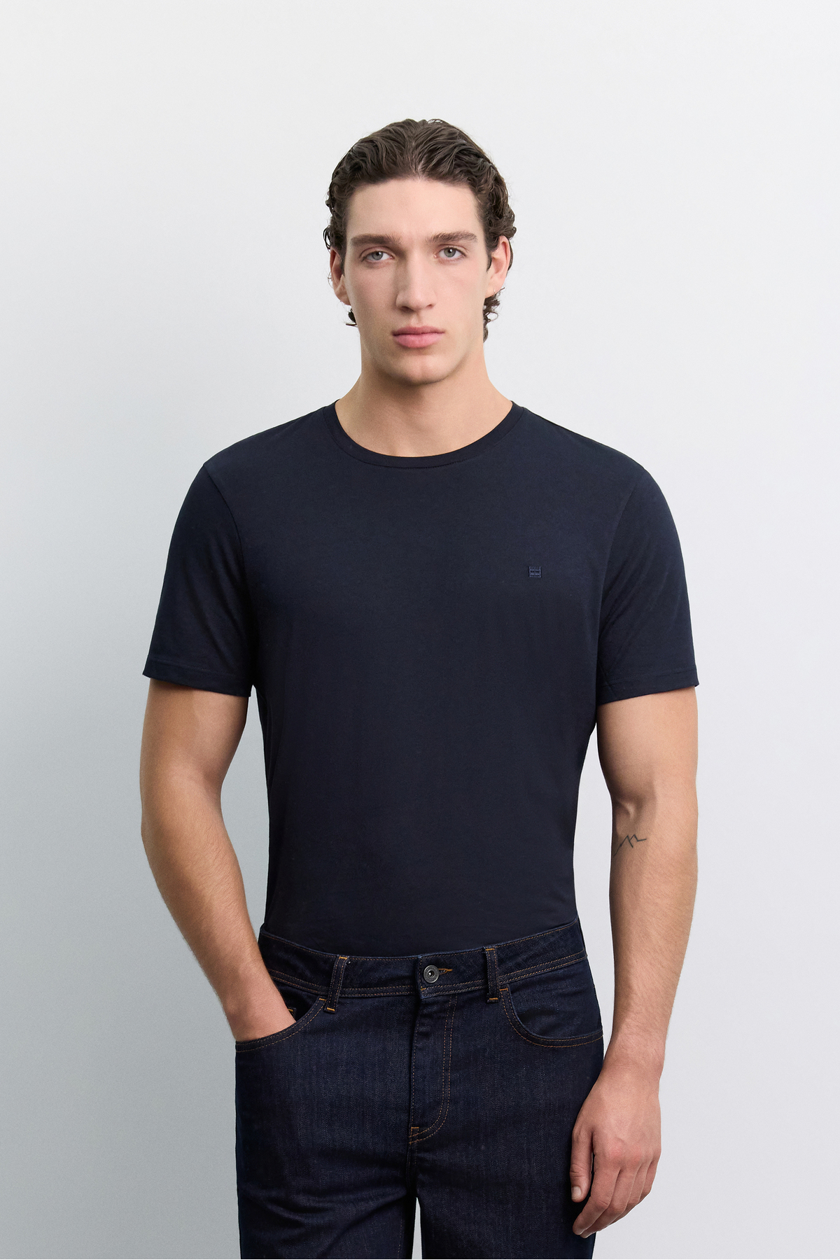 شلوار جین مردانه لاجوردی اسکیتمه ییکمالی پنبه‌ای الاستانی مدل Madrid Comfort Slim Fit A62Y3531