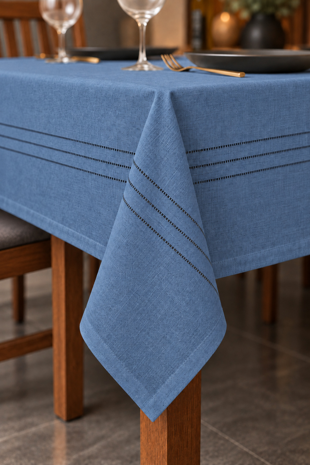 میز پوش Colber ضد لک 160x220 سانتی‌متر – شیک و مقاوم