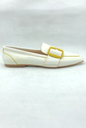 Sarı Tokalı Beyaz Rugan Ayakkabı-1 VYS-FBG-3523-BEYAZ