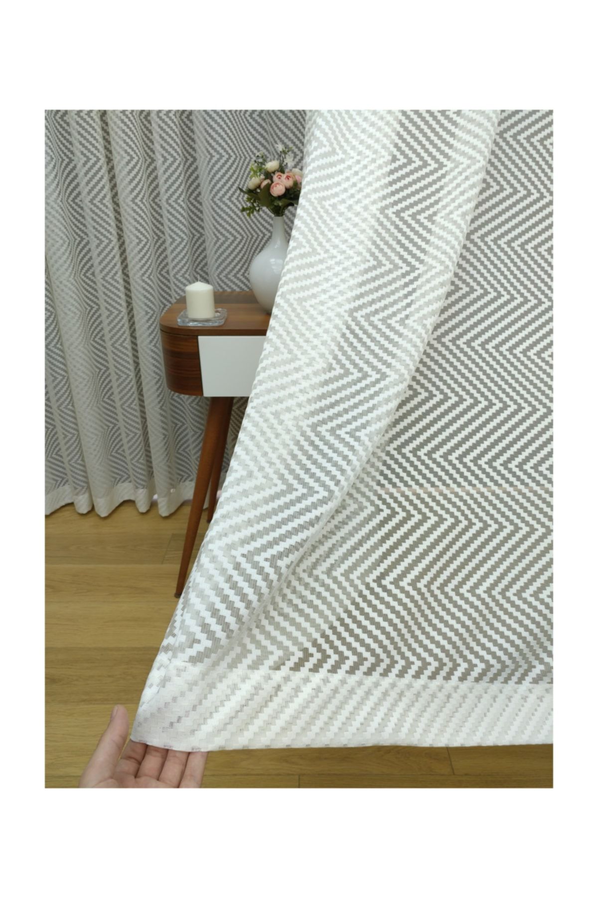 Esse Home Geometrik Desenli Tül Perde Etek Katlamalı, , Sık Pile, 1/3 150x250 cm