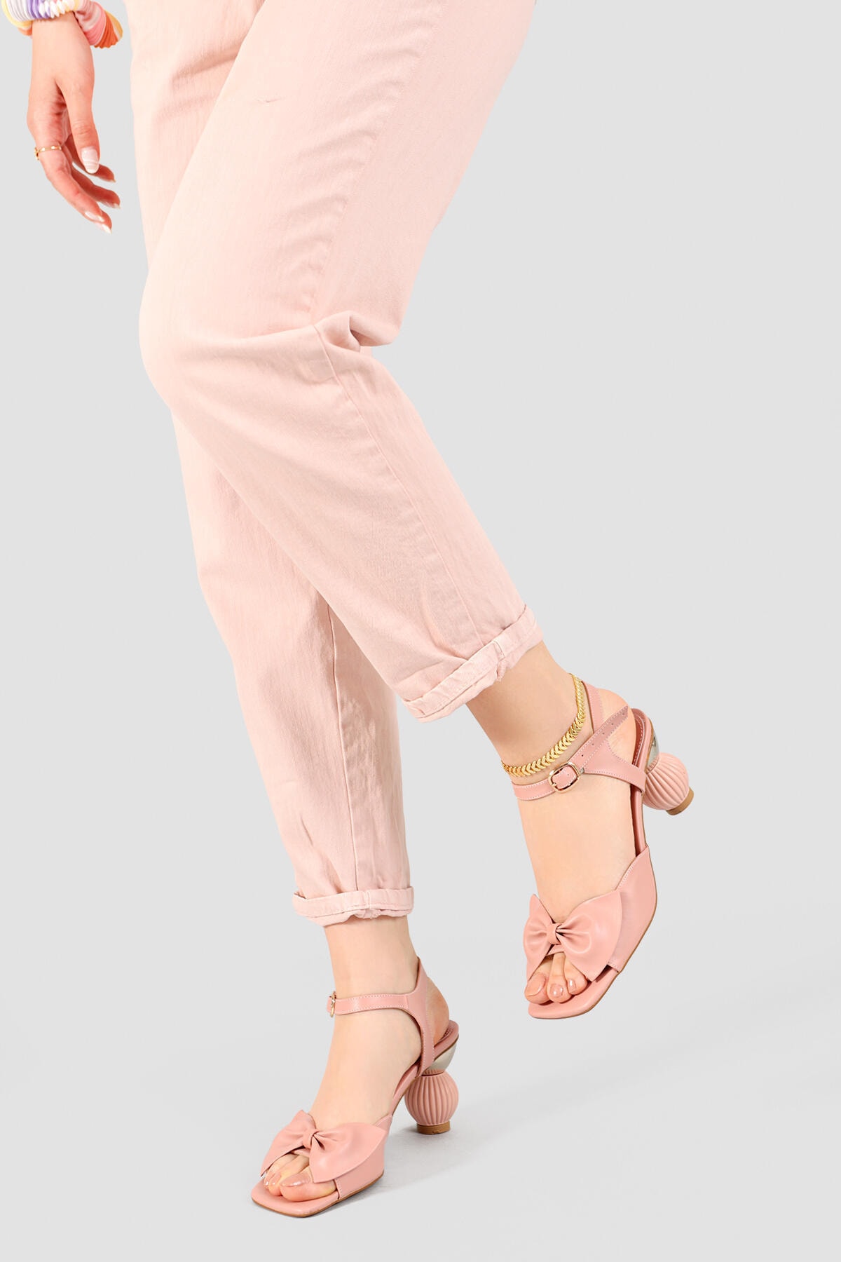 Limoya Kadın Bridgette Pud Fiyonklu Tasarım Topuklu Sandalet