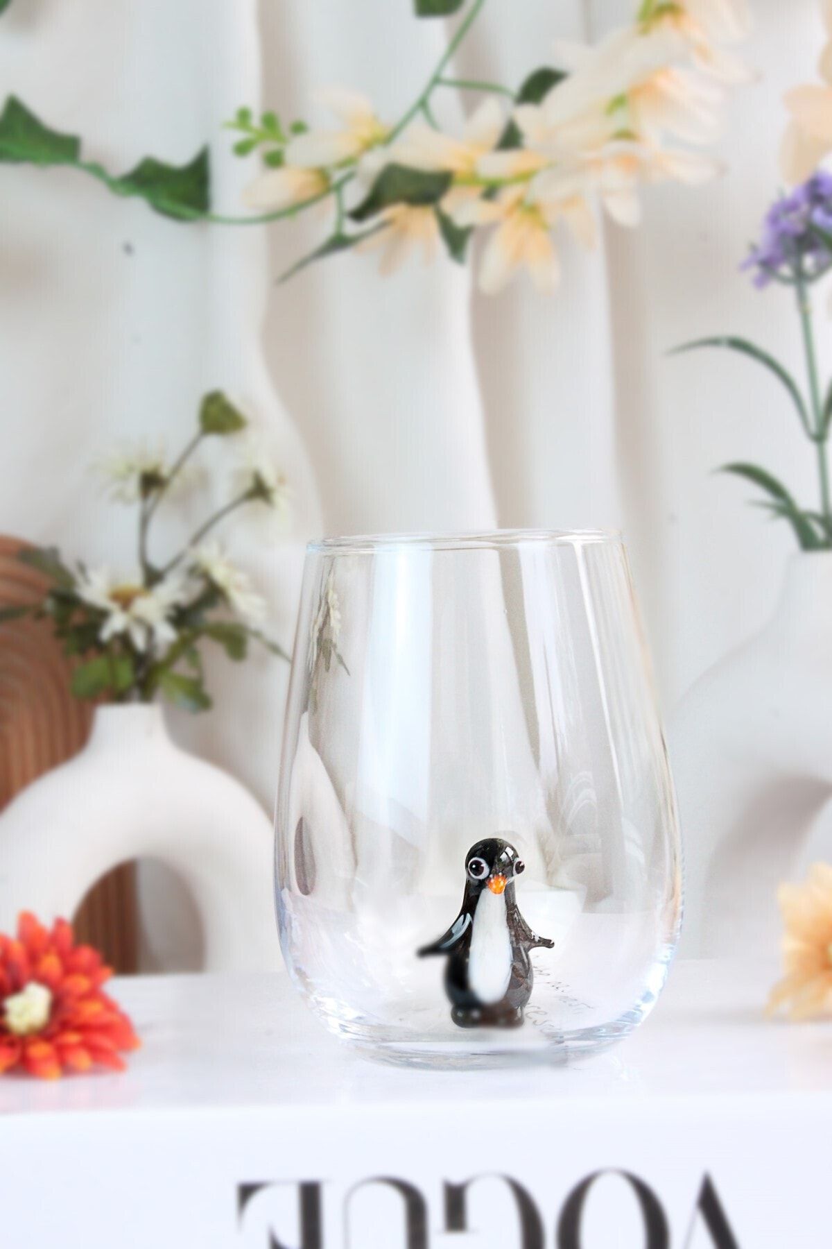 ADAMODART-Set of 2 Water Glasses with Penguin Figure 2