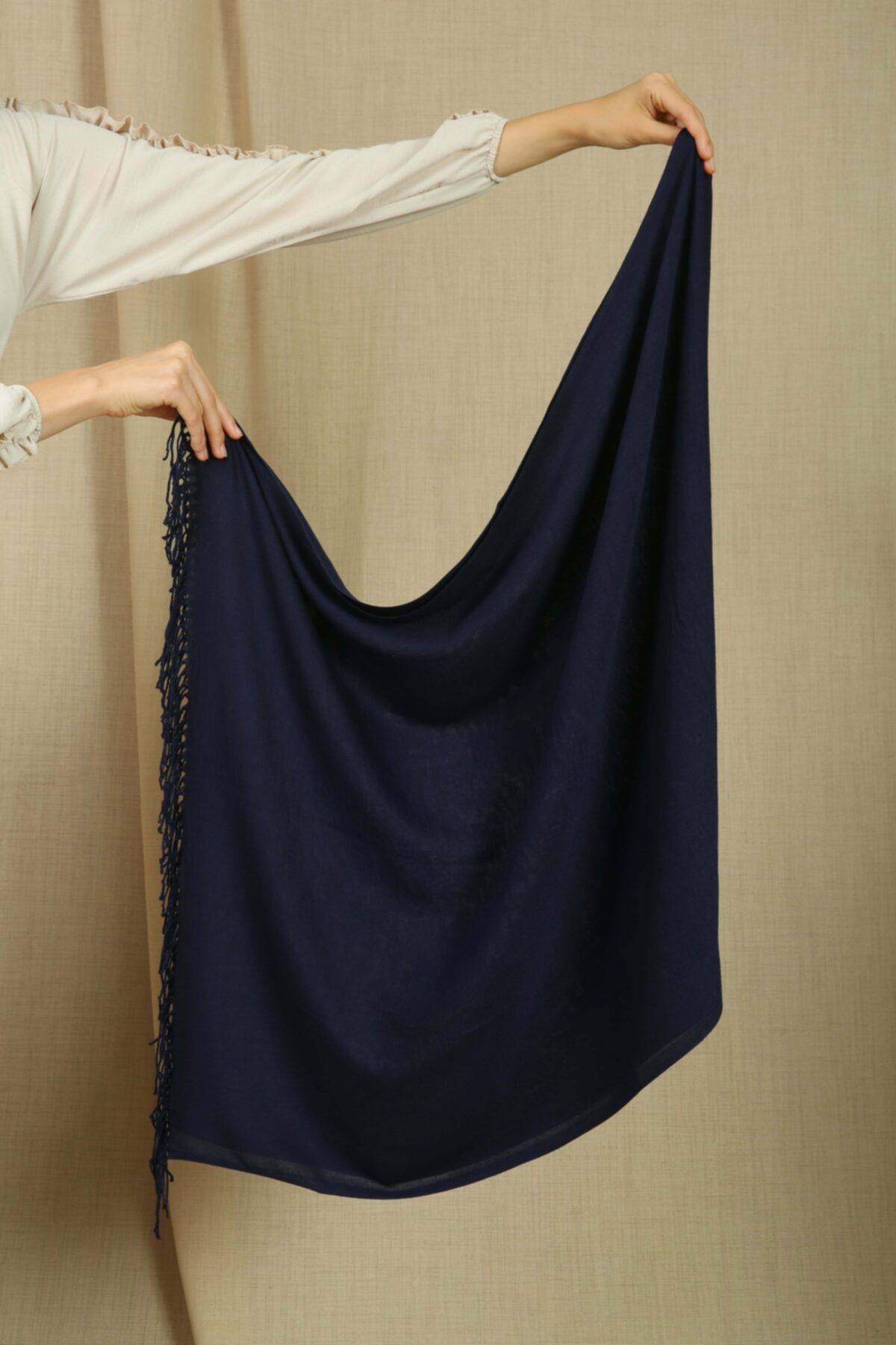 Naz İpek-Pashmina-Schal aus Baumwolle und Viskose, Marineblau, für Damen, 180 x 70 cm, mit Quasten, hohe Qualität, 150 g Pashmina 3