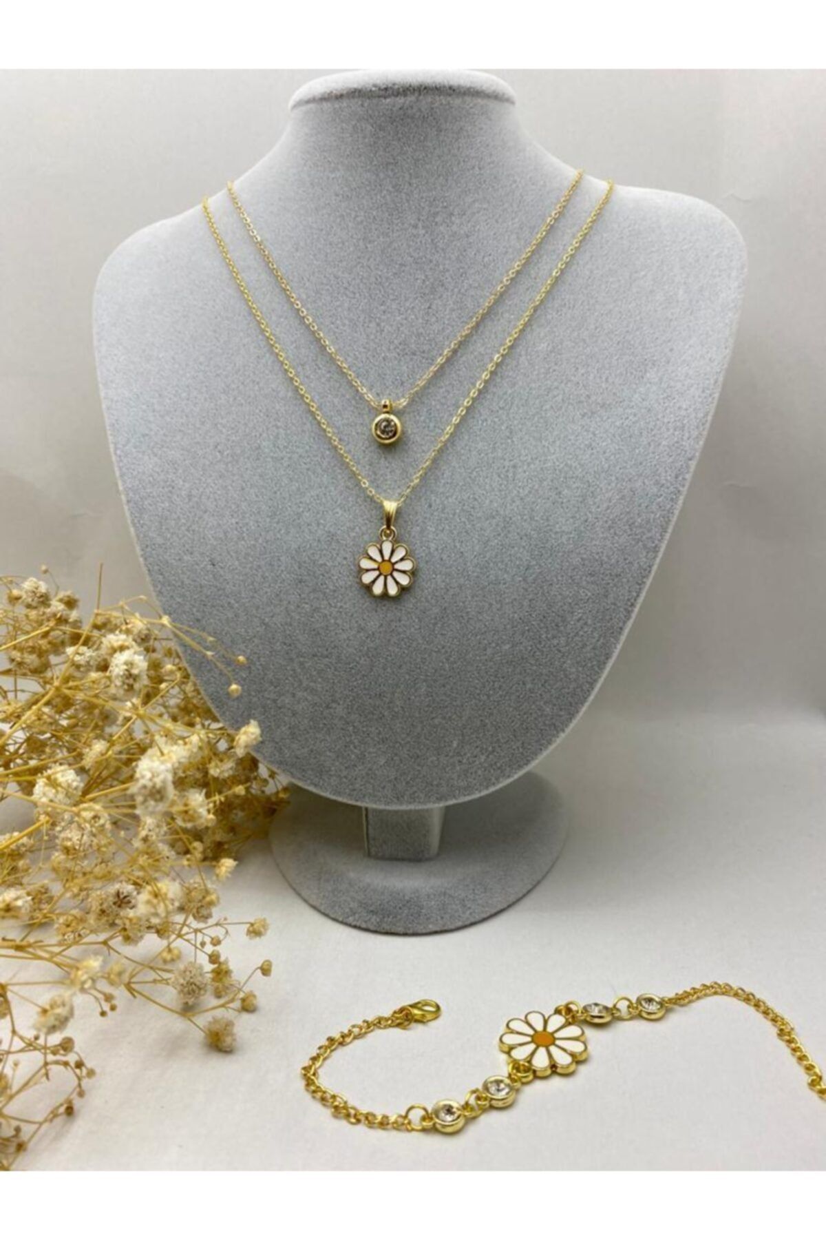 Gold hot sale daisy necklace