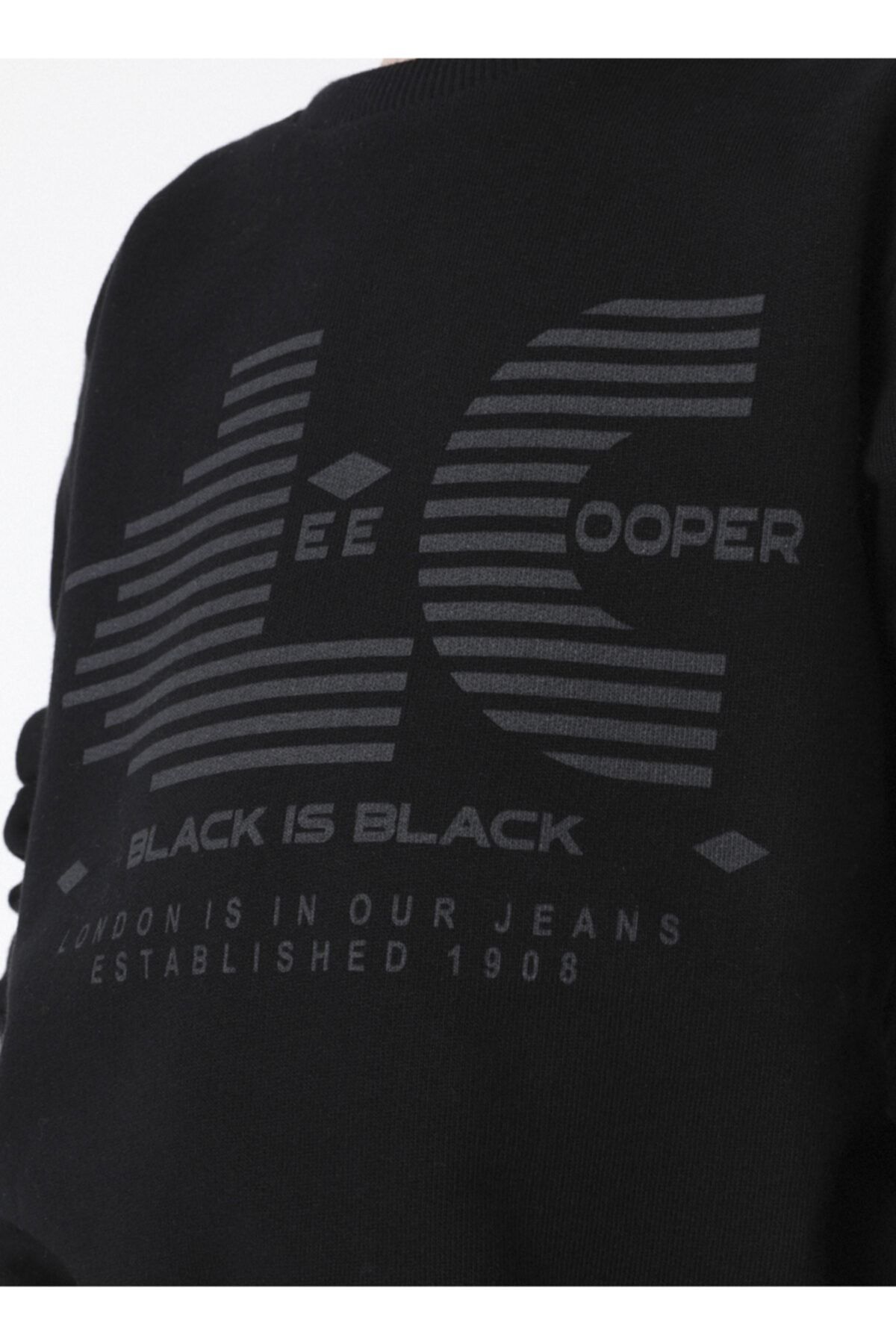 سویشرت مشکی پسرانه Lee Cooper