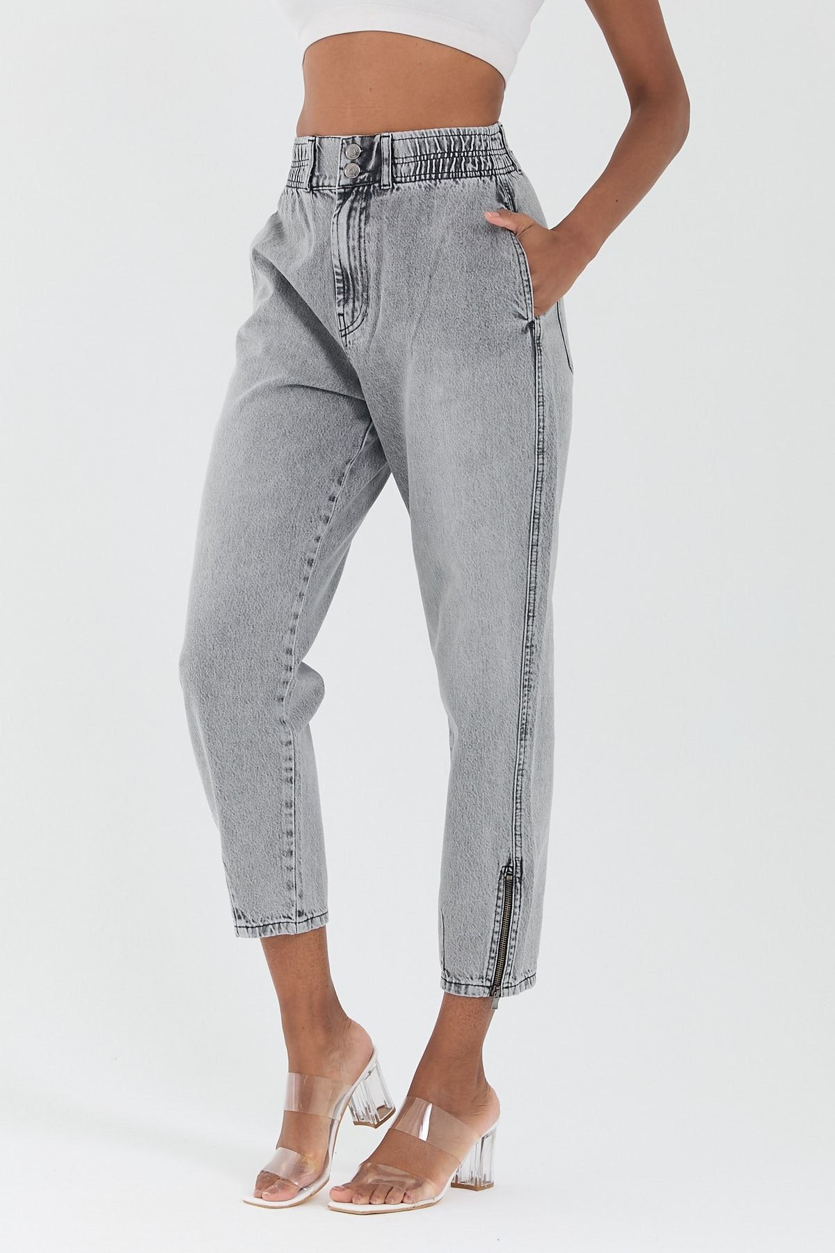Kadın Gri Paça Fermuar Detaylı Mom Jeans