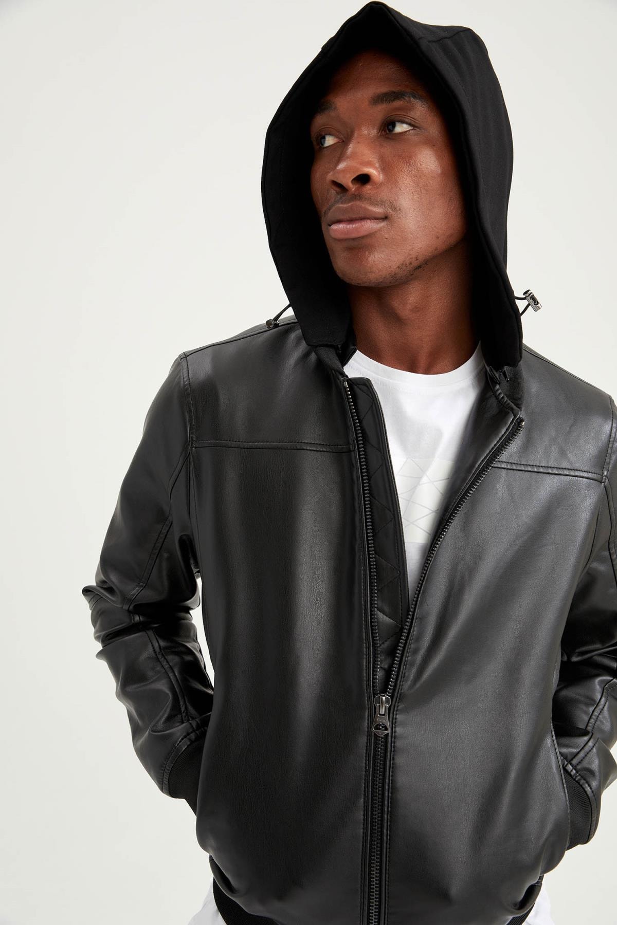 Defacto Slim Fit Suni Deri Kolej Yaka Kap onlu Bomber Ceket Fiyat 