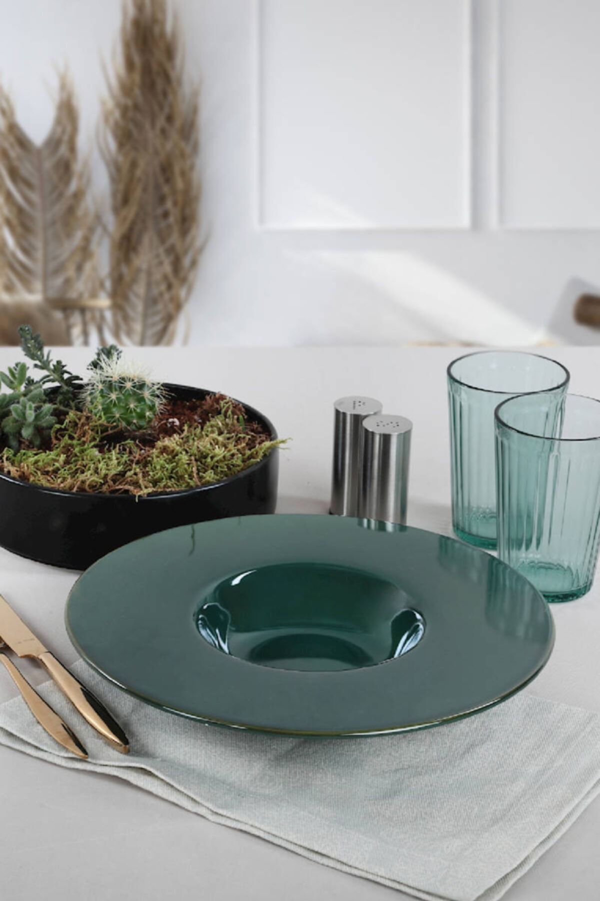 keramika zumrut gurme makarna tabagi 28 cm fiyati yorumlari trendyol