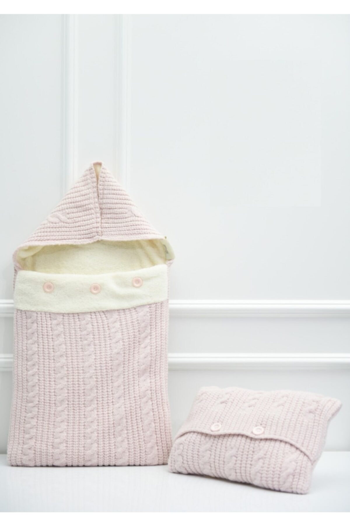 Nipperland Kız Bebek Welsoft Koyun Yünü Triko Portbebe Tipi Kışlık Pembe Düğmeli Kundak Ve Yastık