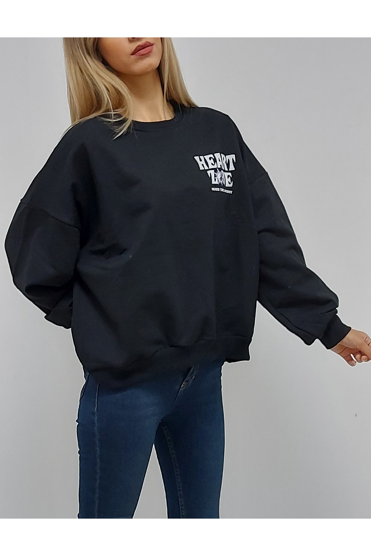 heart crewneck