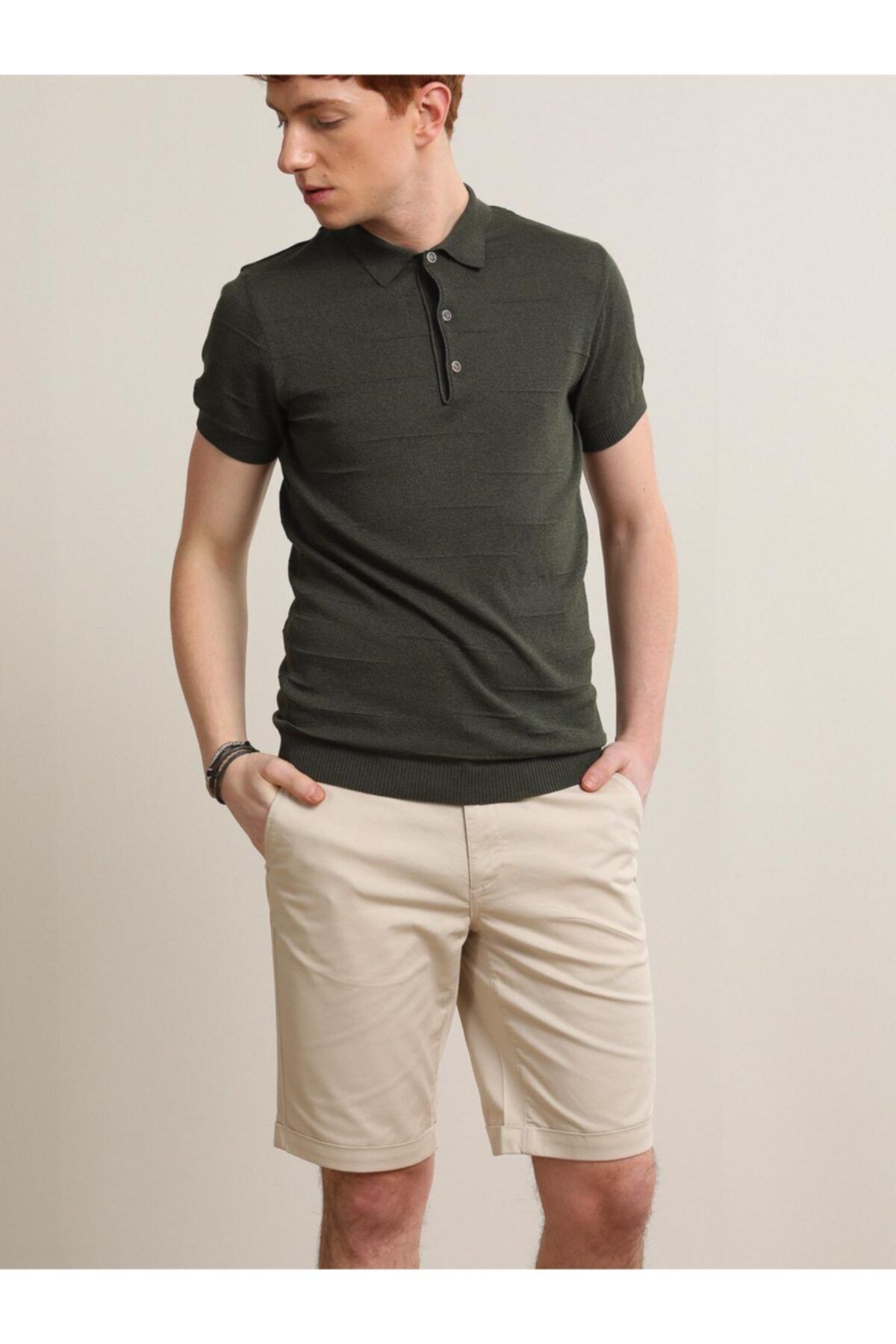 Kip Bej Dokuma Slim Fit Casual Pamuk Karışımlı Bermuda