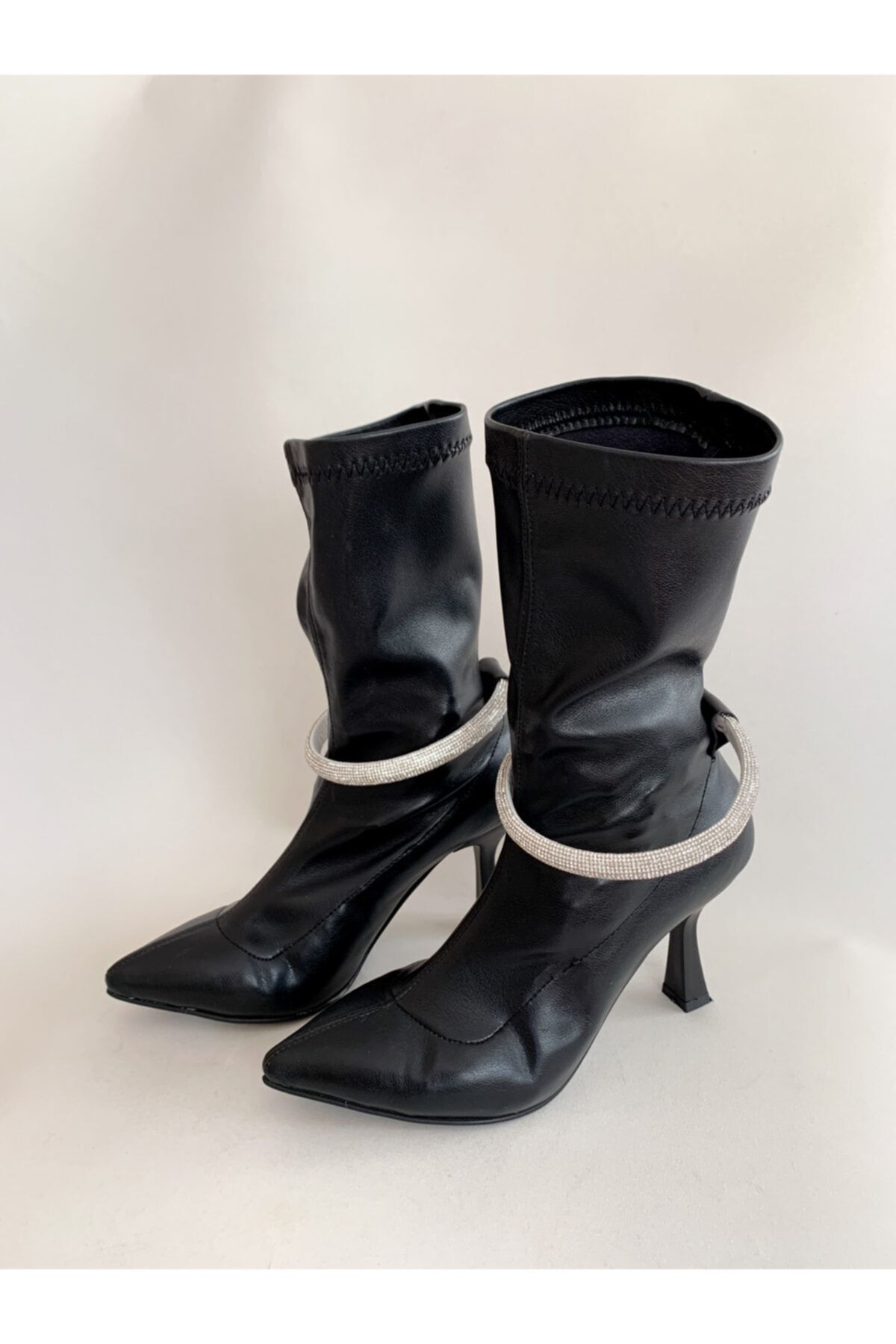 Celine madame outlet boots black