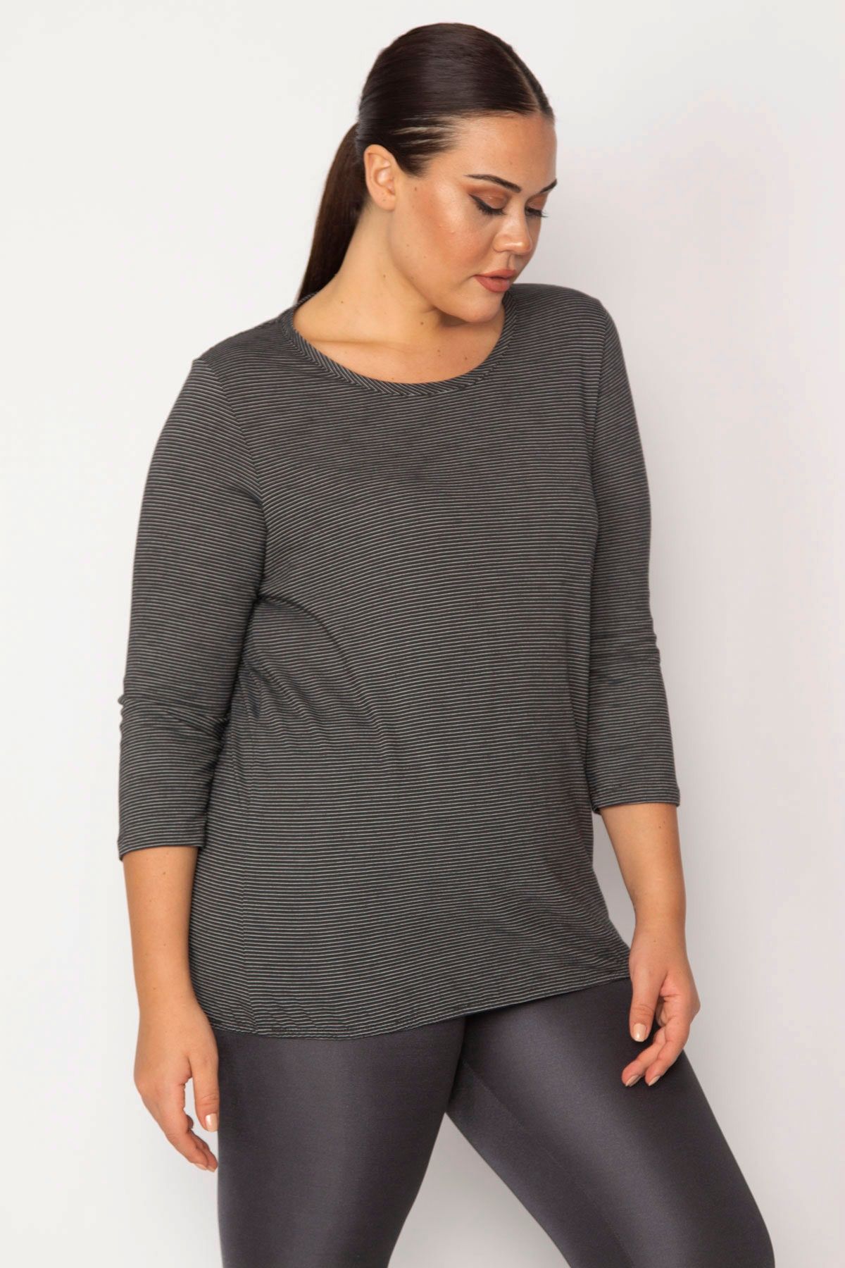 Şans Große Größen in Bluse Grau Relaxed Fit Fast ausverkauft TB9211