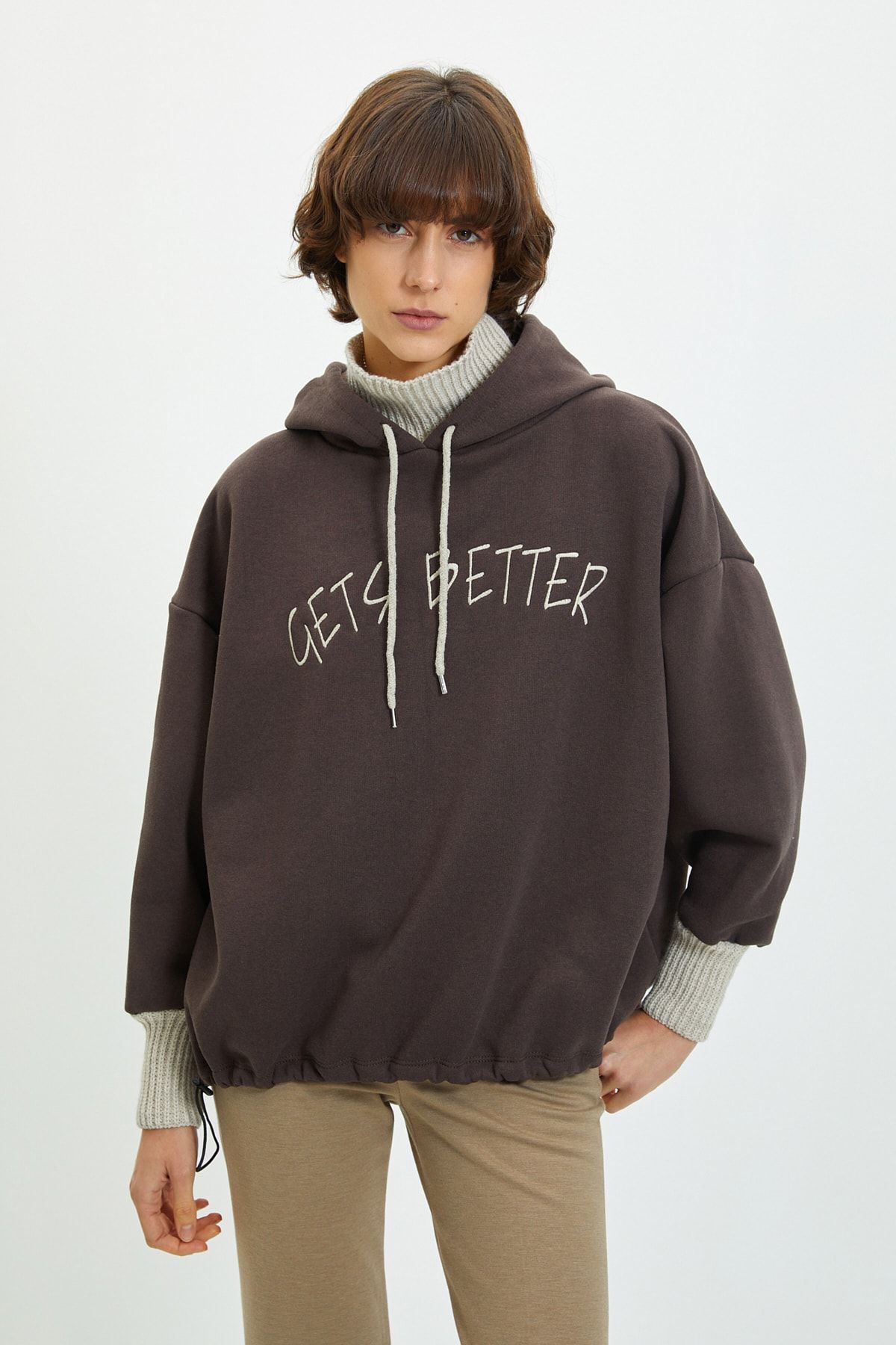 Trendyol Collection Sweatshirt Brown Relaxed fit Trendyol
