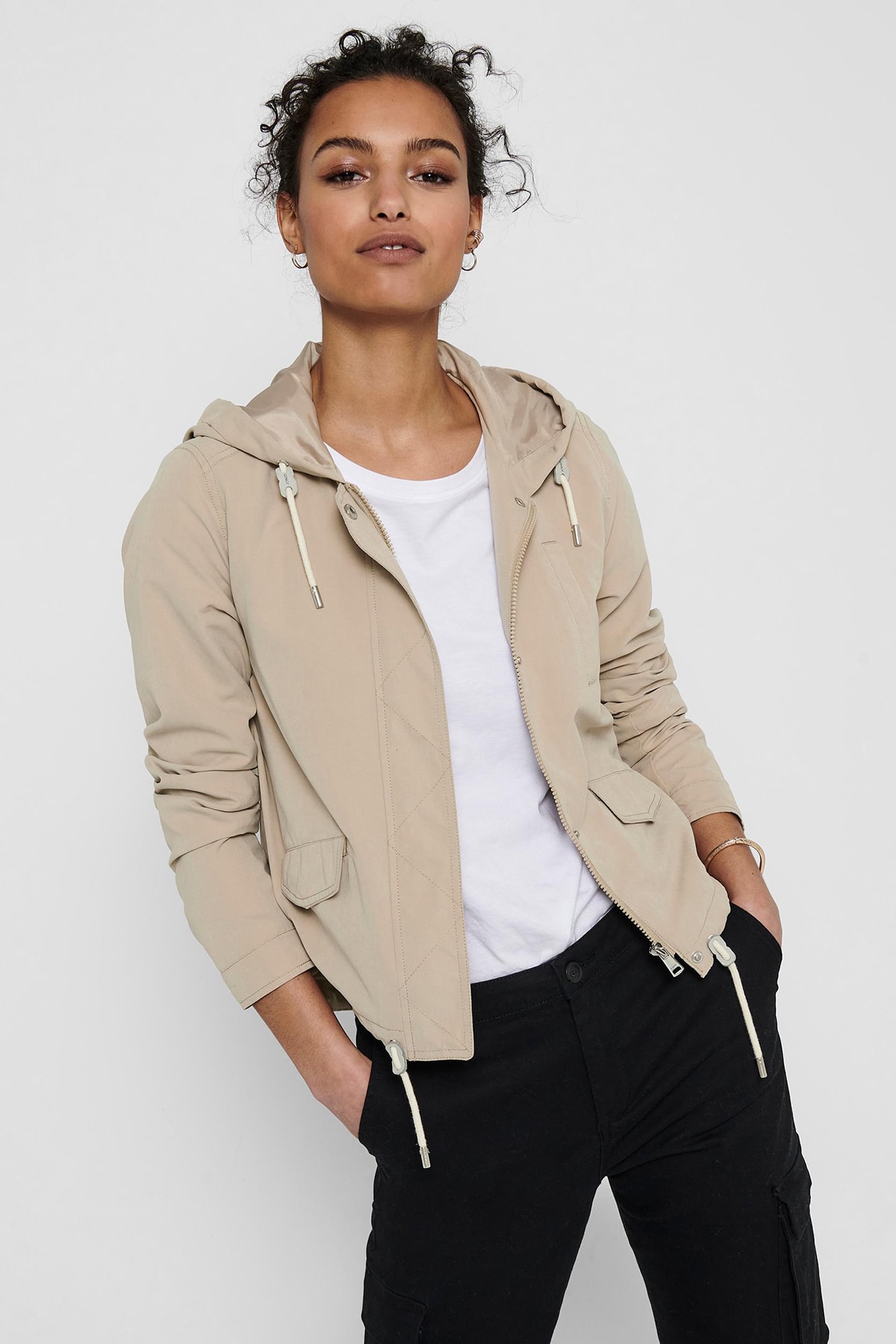 ONLY  Kapüşonlu Onlskylar Mont Bayan Mont 15218613 - Görsel 2