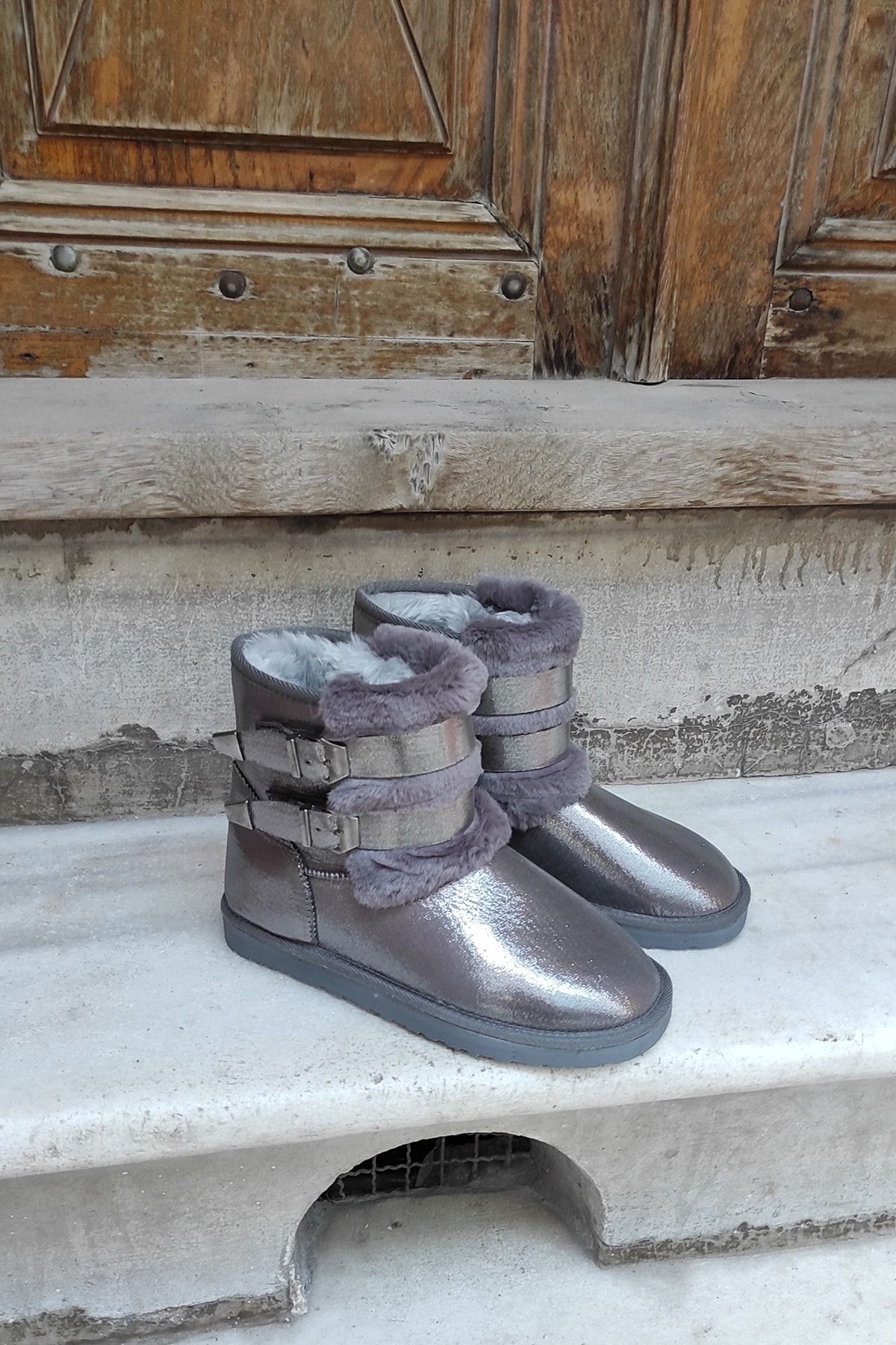 Grey ugg boots for women best sale
