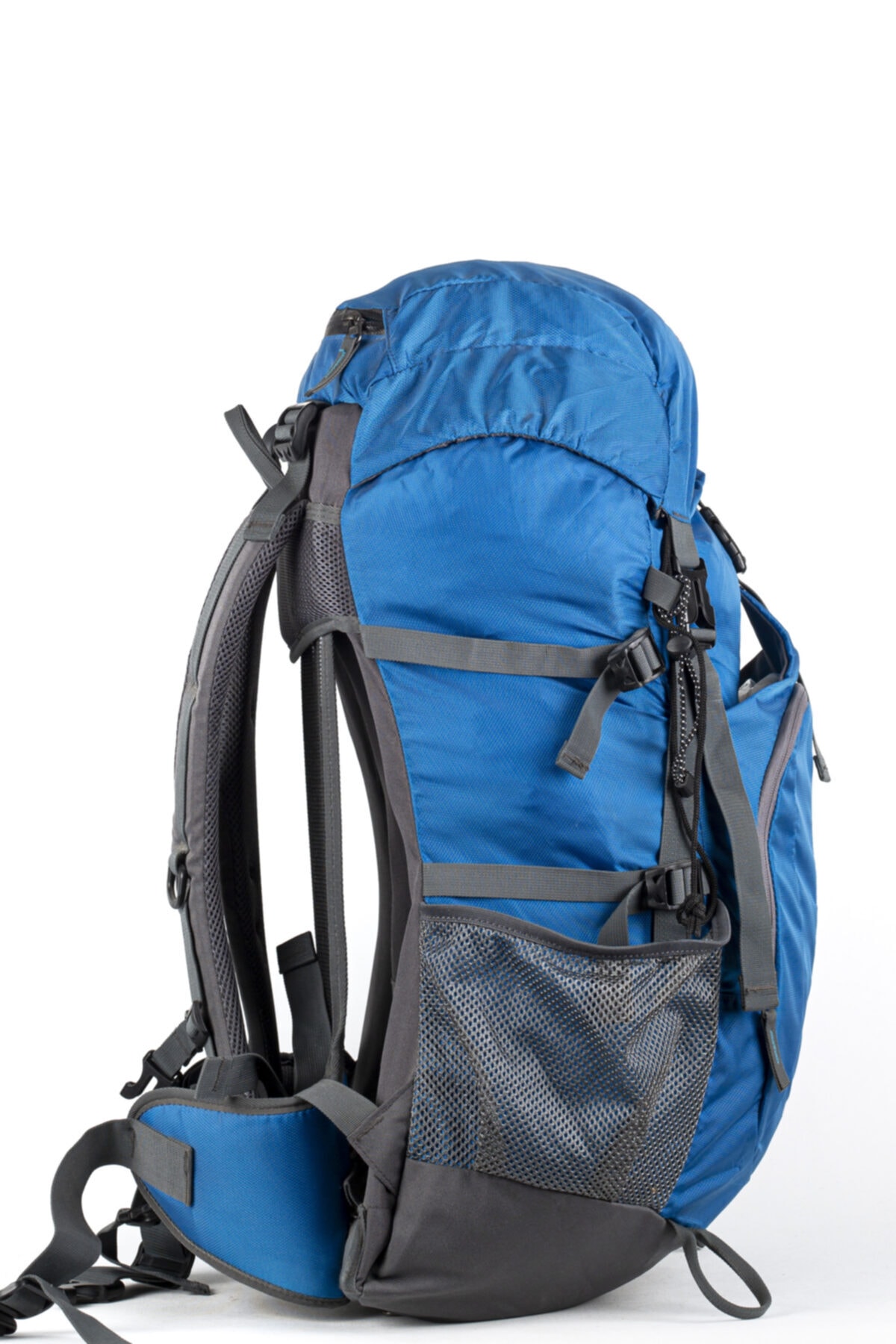 wildcraft backpack 40l