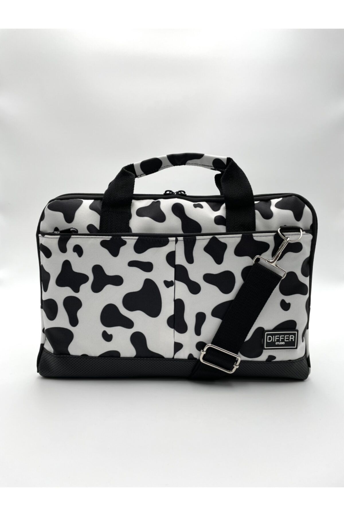 Differ-17'' Inch, Cow Pattern, Shoulder Strap and Cross Notebook Laptop Macbook Bag 1