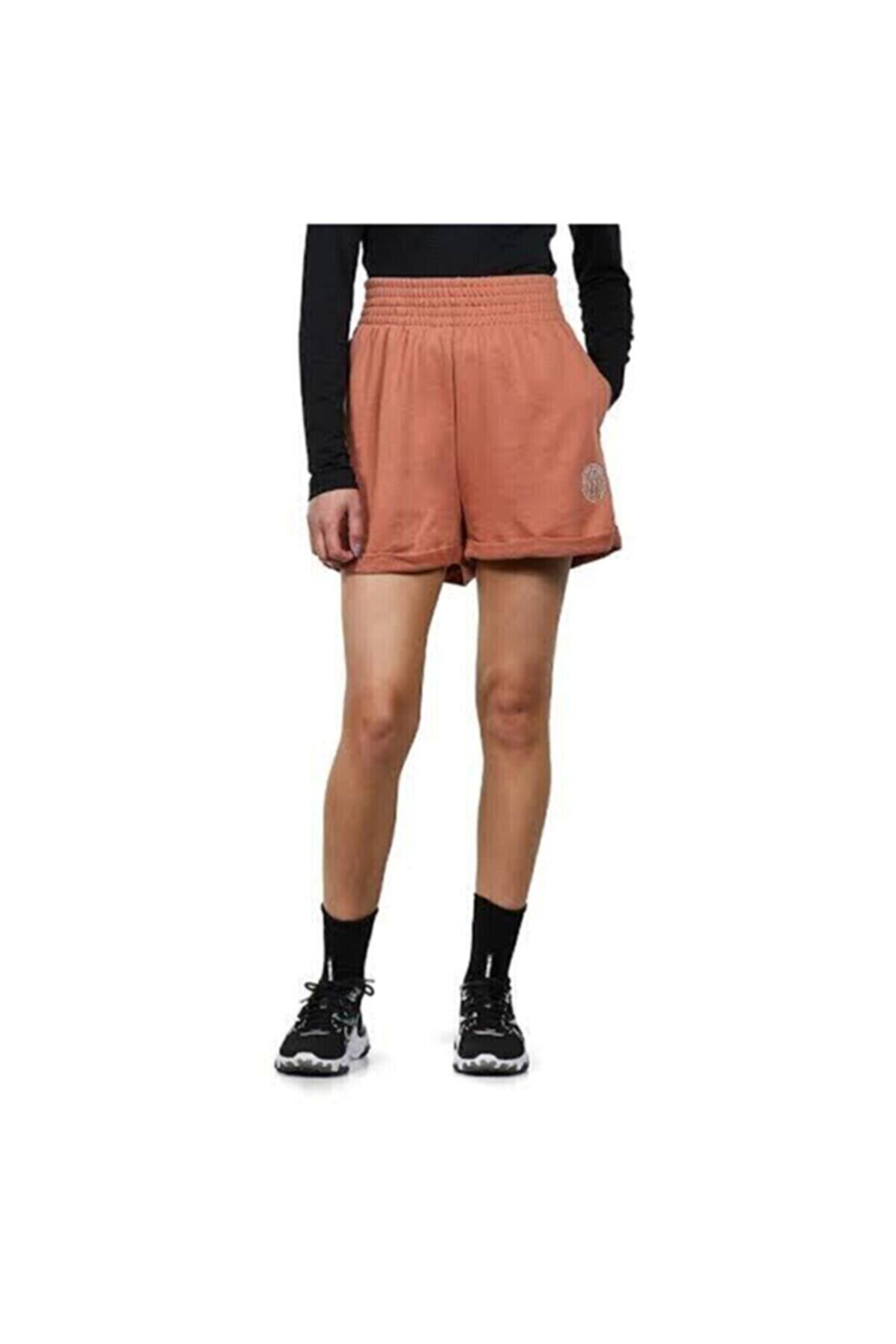 Short nike hotsell sportswear femme