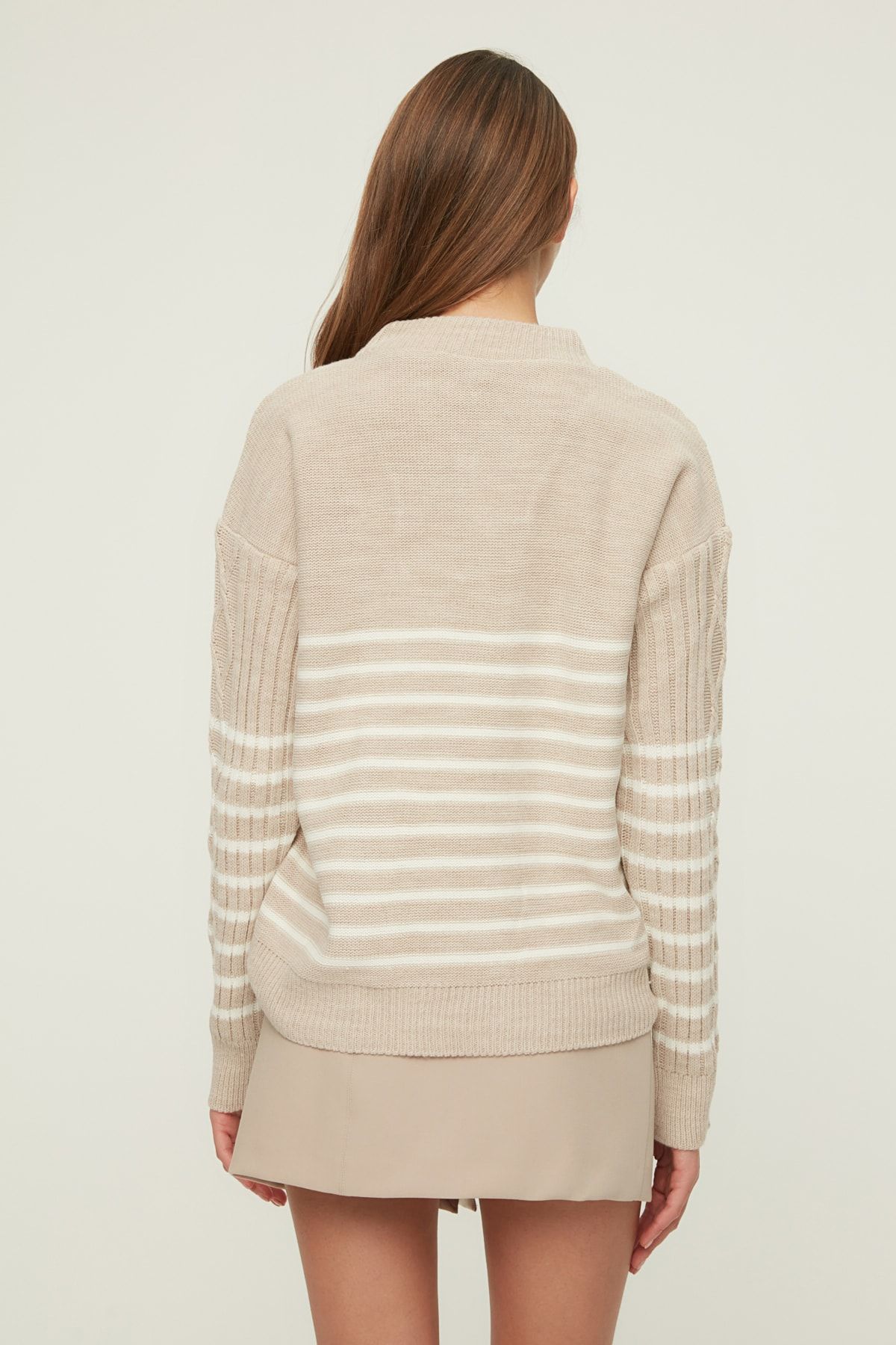 Trendyol Collection-Großer beigefarbener Strickpullover – Reißverschluss, TWOAW22KZ0020 4