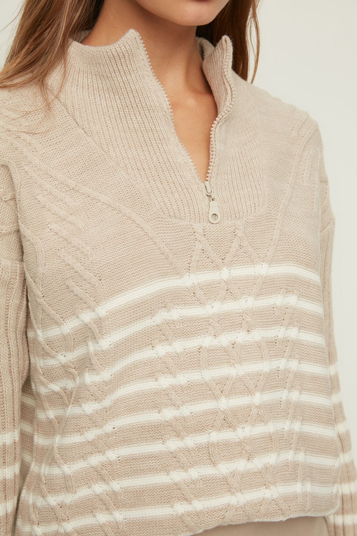 Trendyol Collection-Großer beigefarbener Strickpullover – Reißverschluss, TWOAW22KZ0020 3