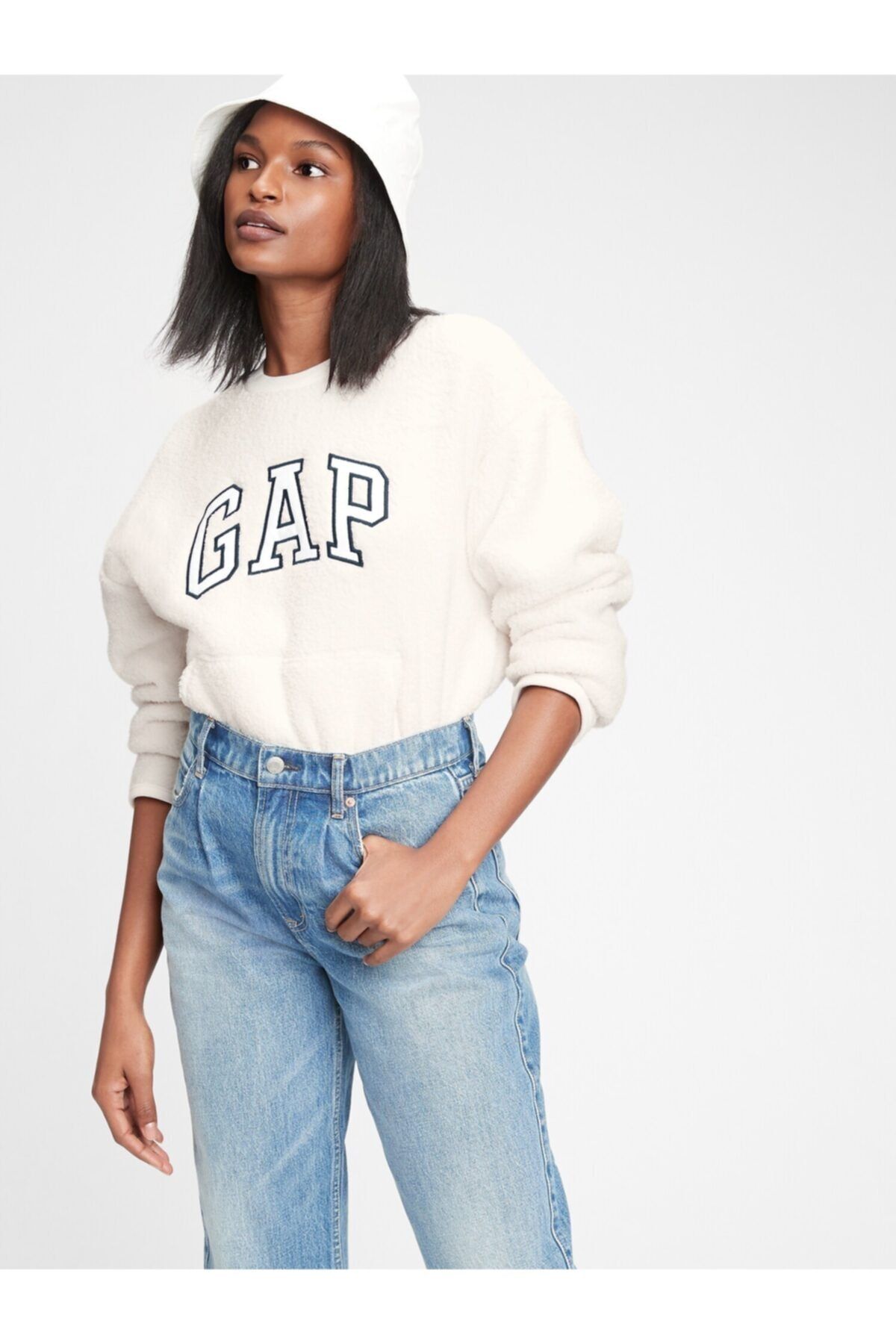 gap sherpa sweatshirt