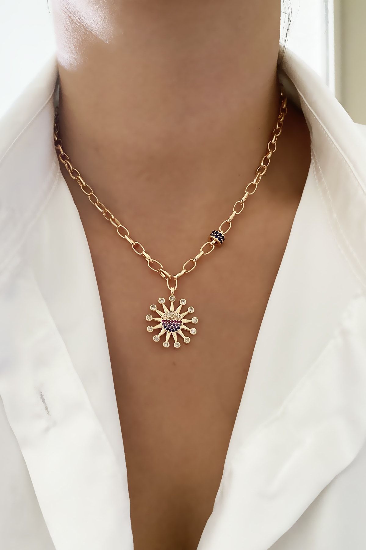 Zircon pendant deals
