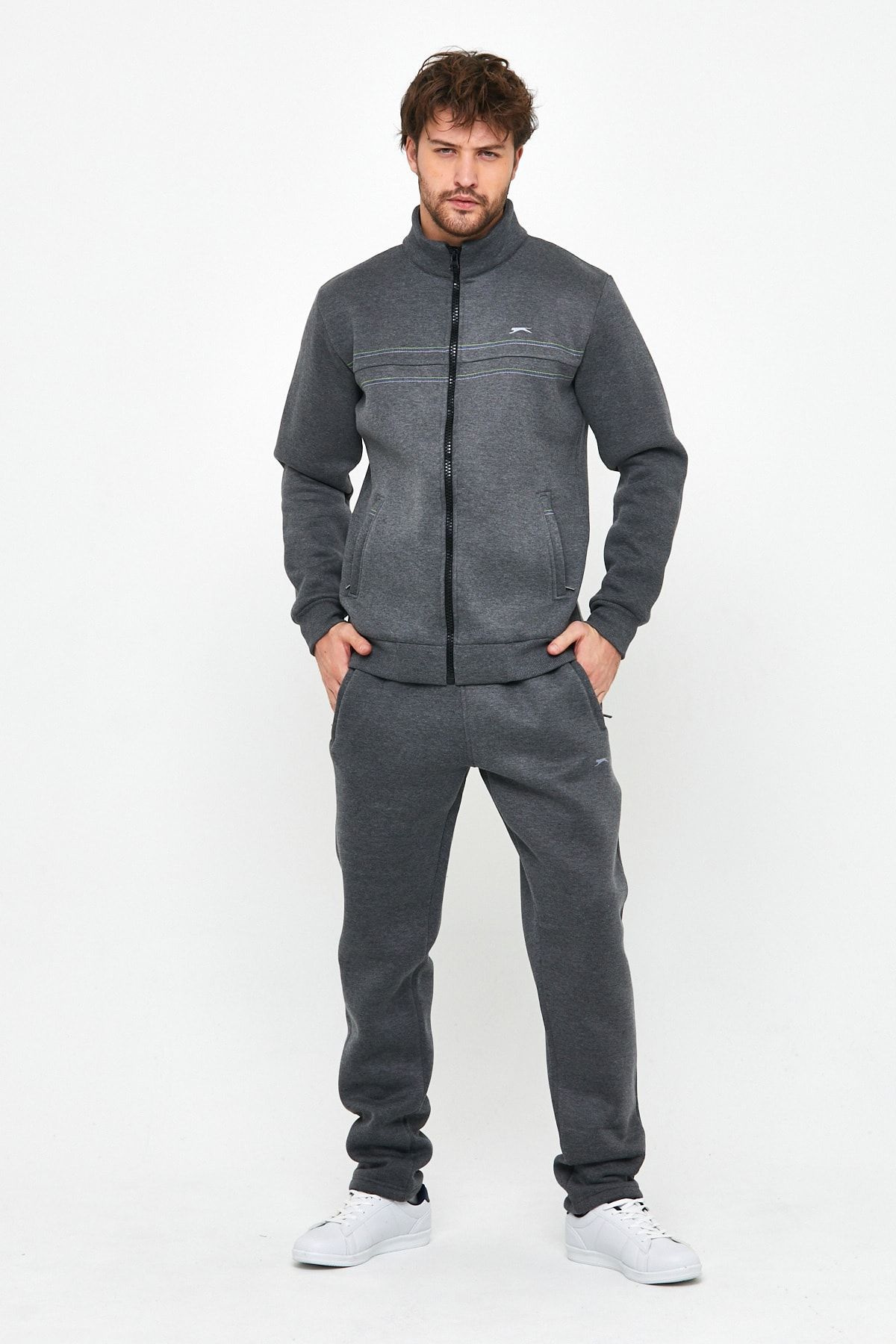 Slazenger Trainingsanzug Grau Regular Fit FN7305