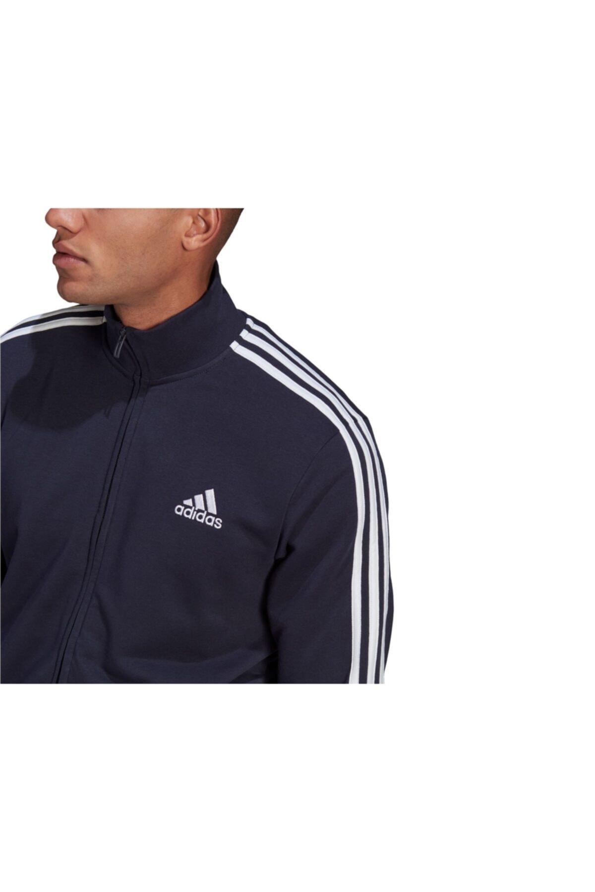 Green men's suit by nike with front logo print - NIKE - Pavidas