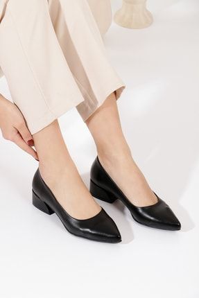 Kadın Siyah Cilt Topuklu Ayakkabı 3 Cm Mnz139