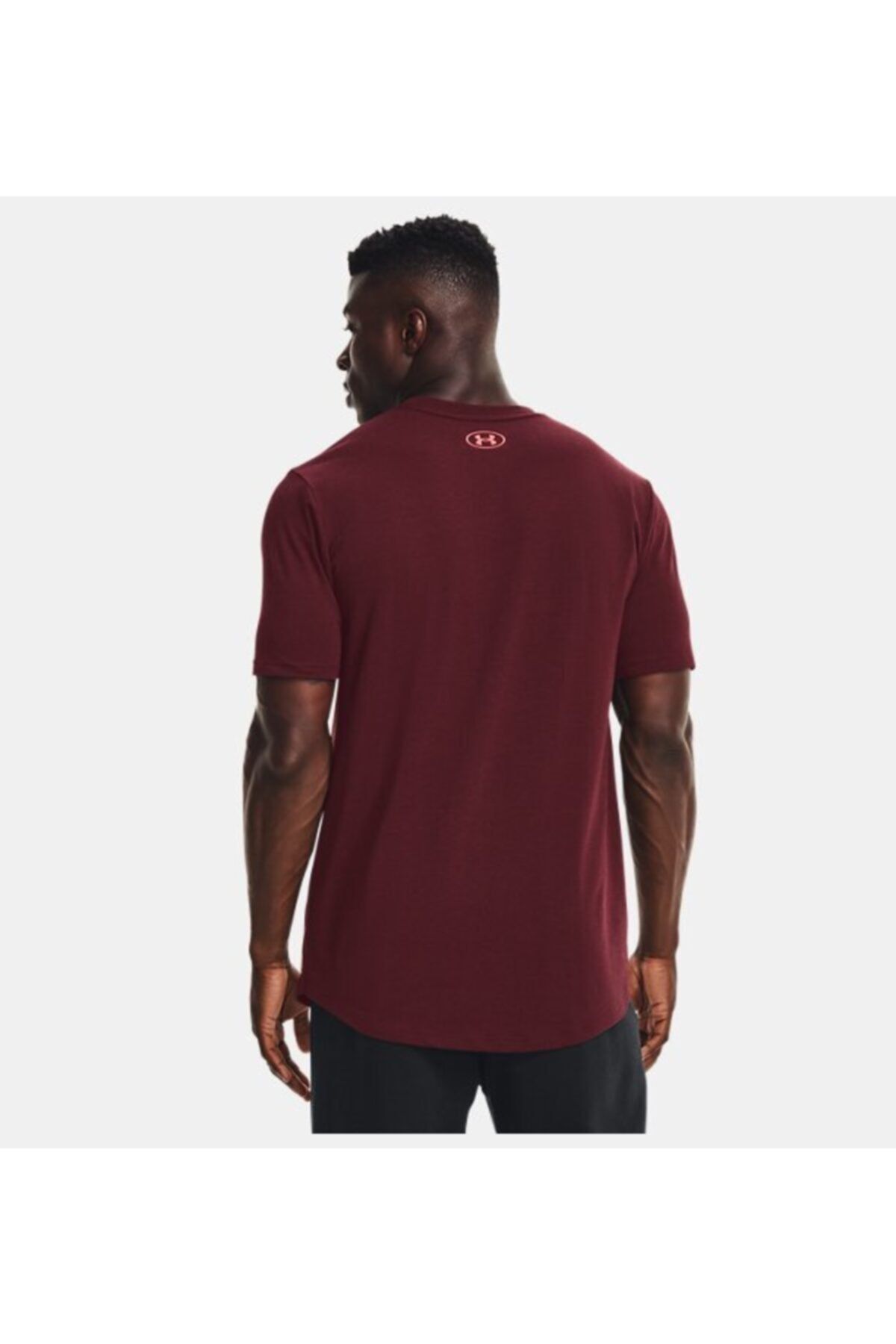 Burgundy store under armour