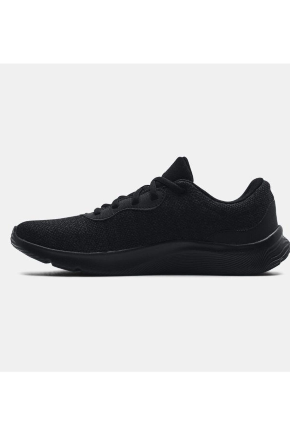Under Armour Men s Ua Mojo 2 Sportstyle Shoes 3024134 002 Trendyol