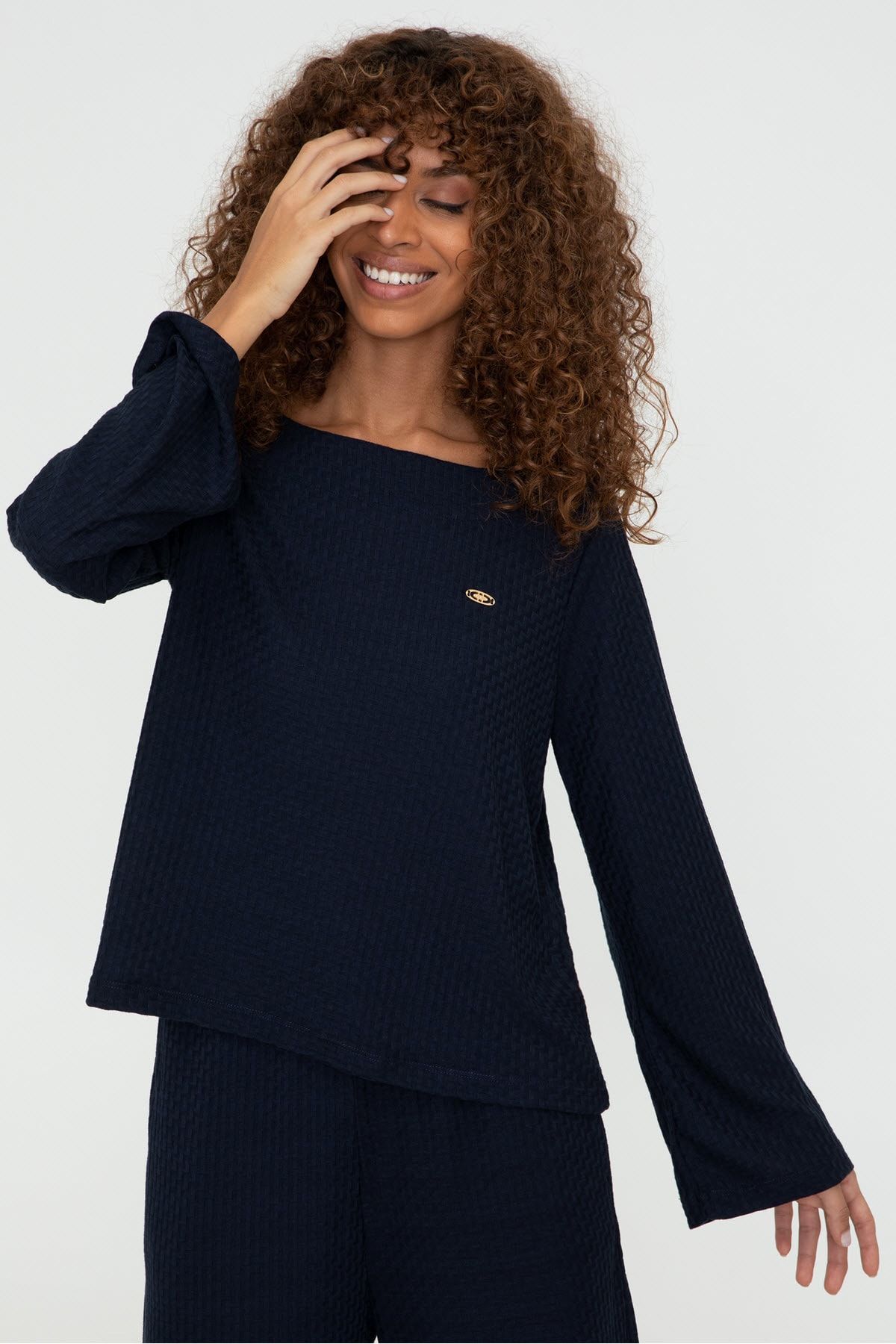 Dark blue discount sweatshirt womens