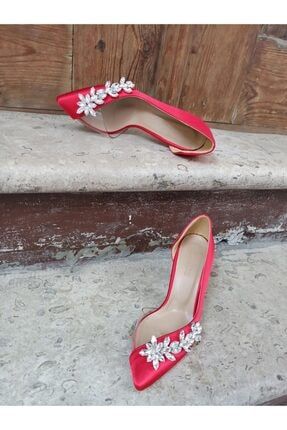 Kırmızı Saten 9 Cm Şampanya Topuk Yaprak Taşlı Kadın Topuklu Ayakkabı DS-ATELİER