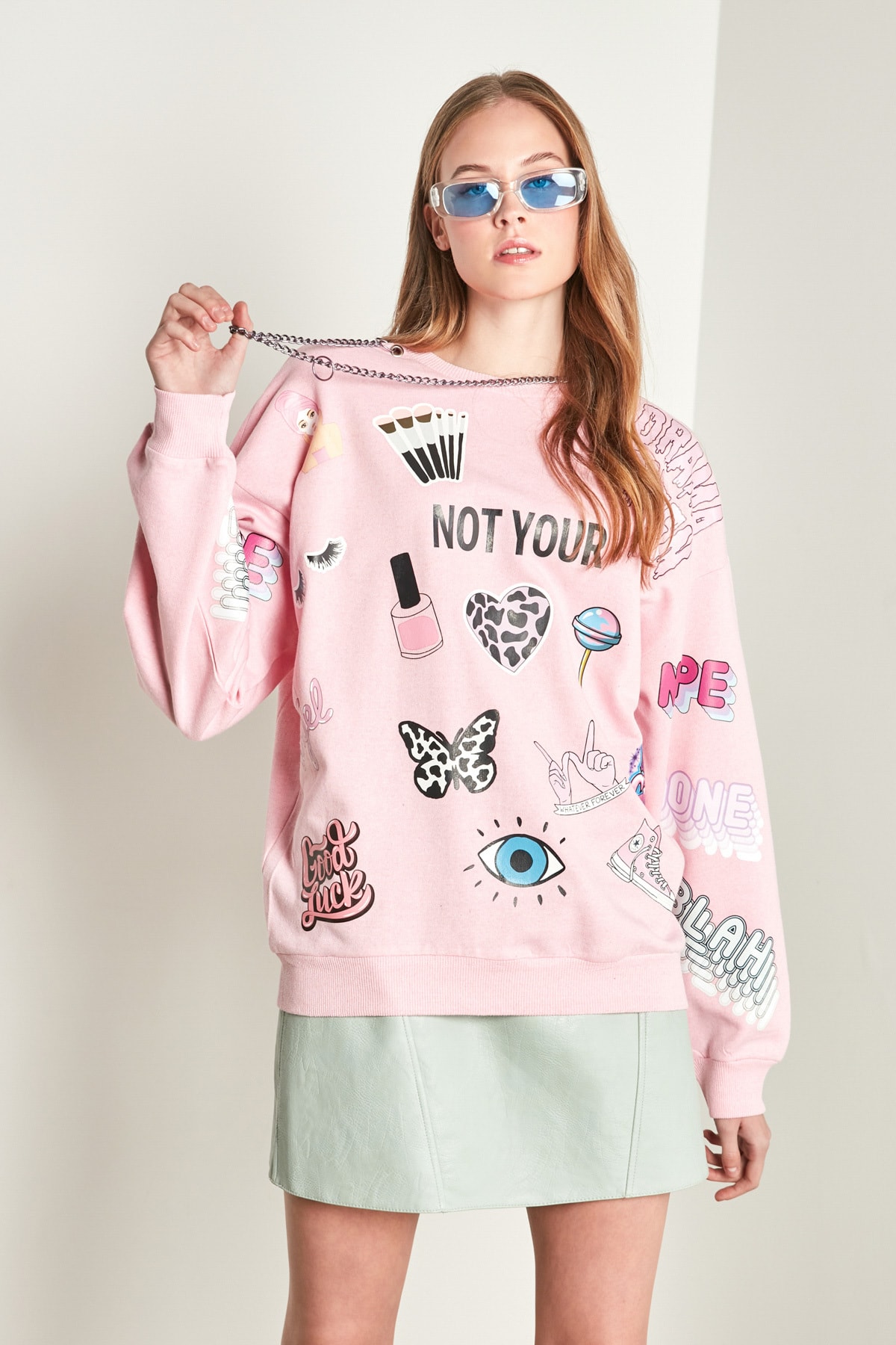 Y-London Sweatshirt Rosa Regular Fit Fast ausverkauft