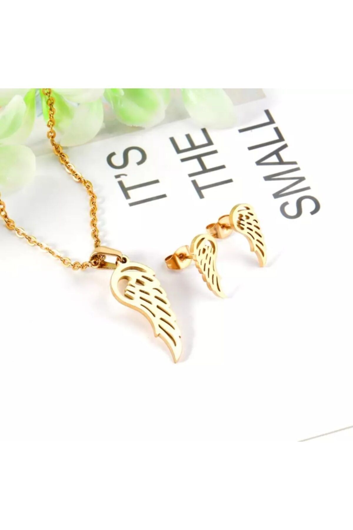 Womens necklace hot sale and earring set