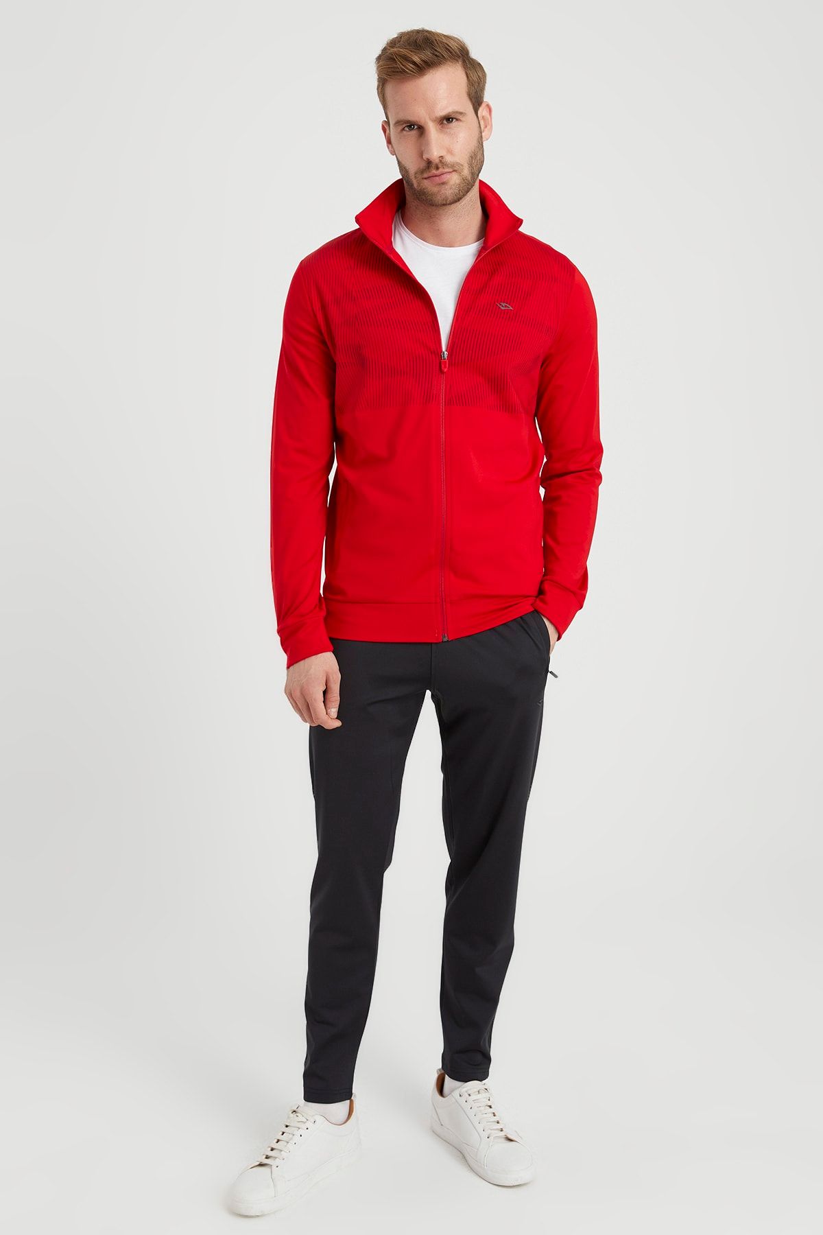 DYNAMO-Men's Red Diving Fabric Tracksuit Set with Print Detail on the Front 3