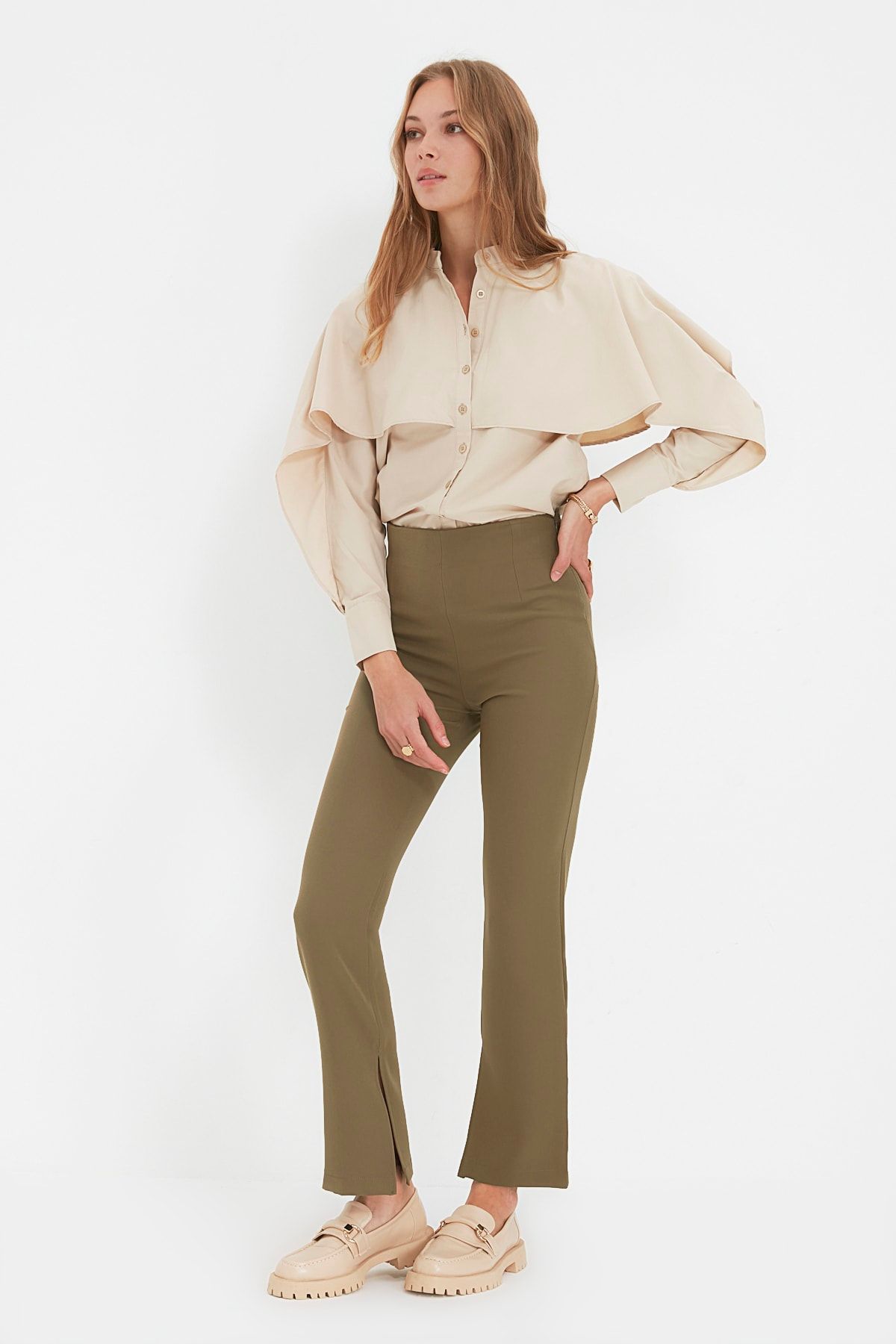 Trendyol Collection-Helle Khaki-Flare-Webhose mit hoher Taille TWOAW22PL0243 7