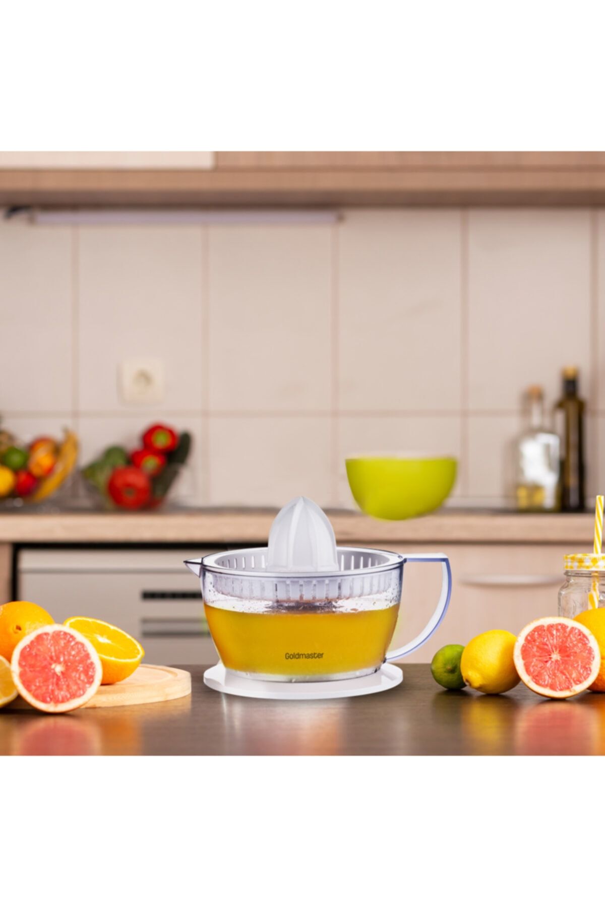 GOLDMASTER-Pro Fresh 40W Citrus Juicer with Chamber and Two-Way Rotation Feature 6